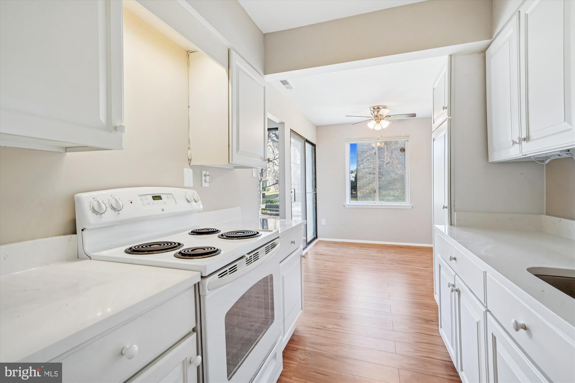 TREEBROOKE CONDOMINIUM - Residential