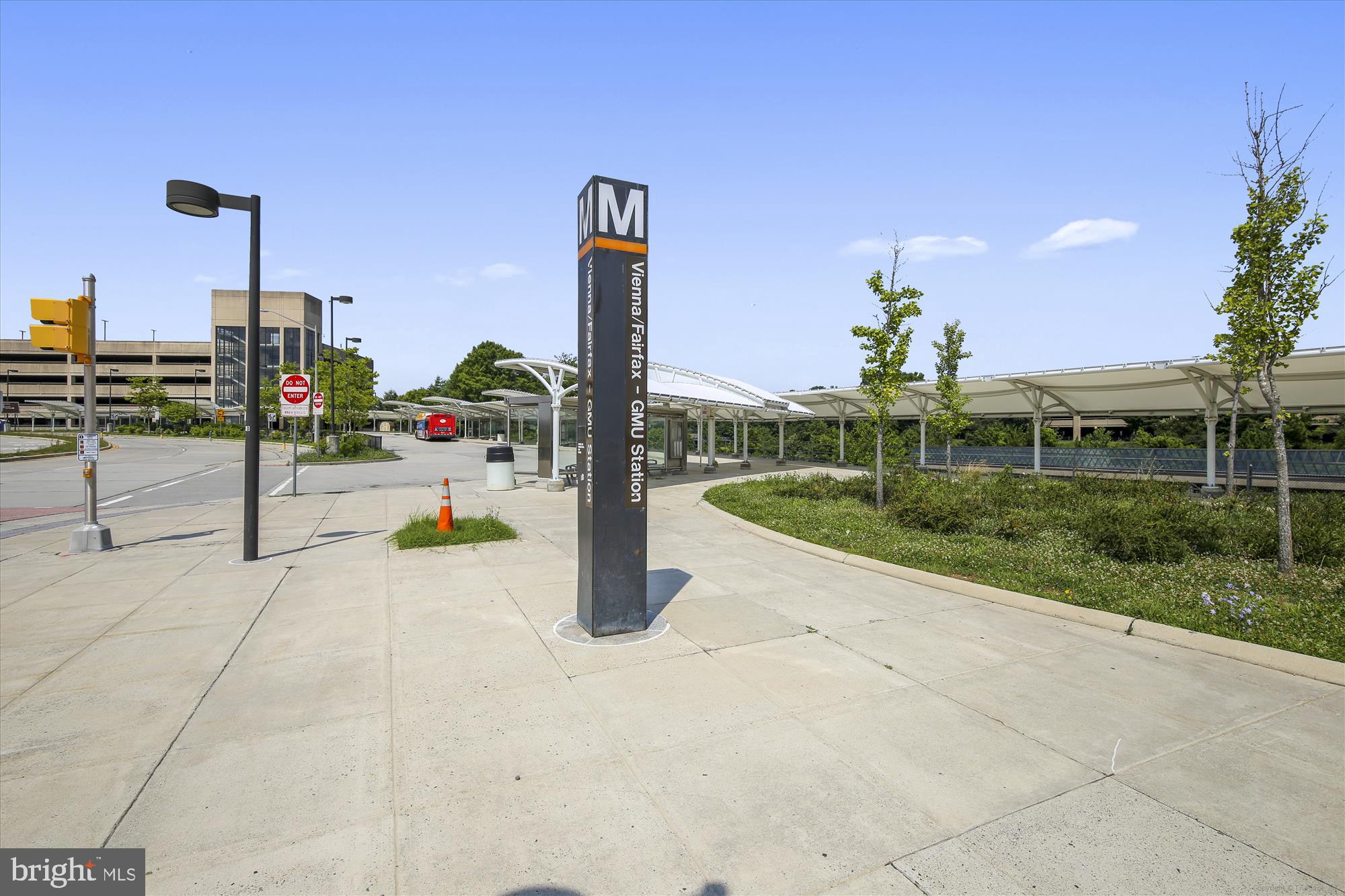 TREEBROOKE CONDOMINIUM - Residential