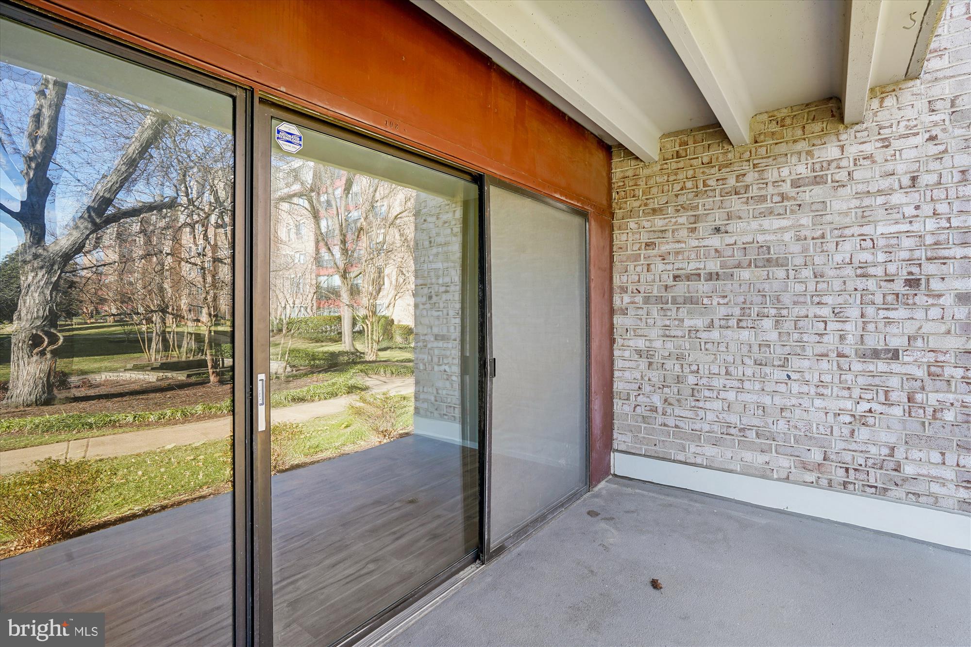 TREEBROOKE CONDOMINIUM - Residential