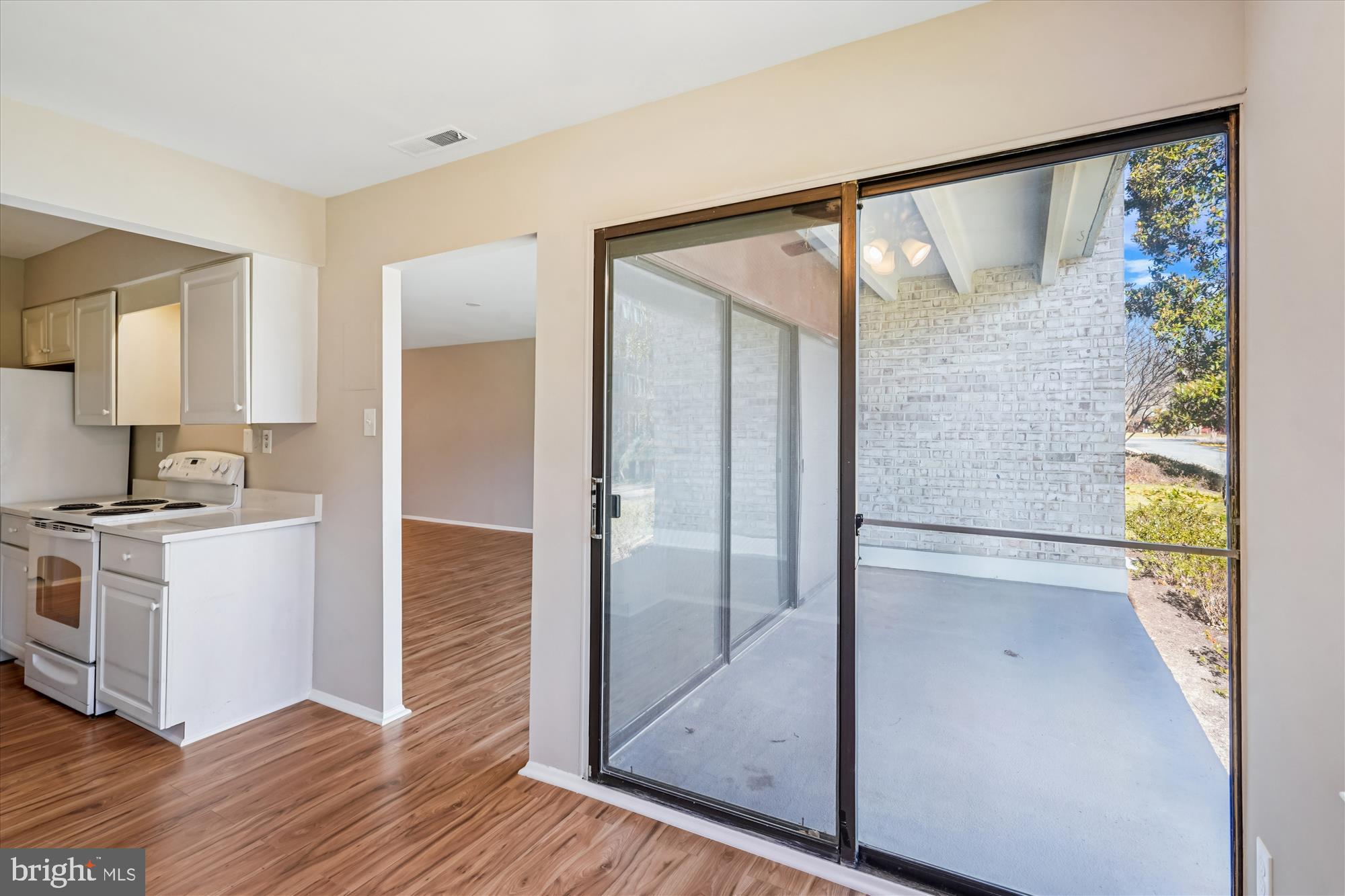 TREEBROOKE CONDOMINIUM - Residential