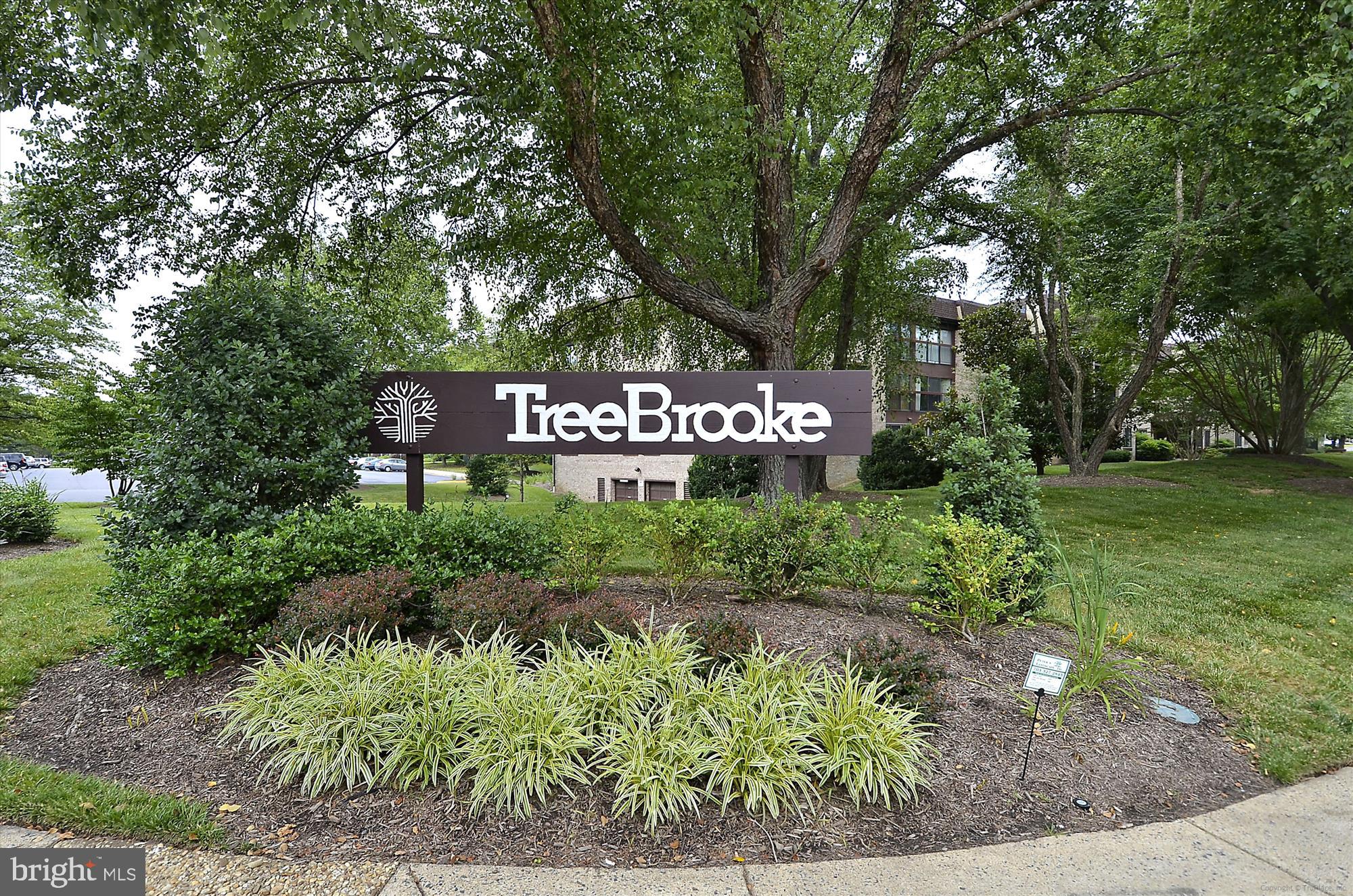 TREEBROOKE CONDOMINIUM - Residential