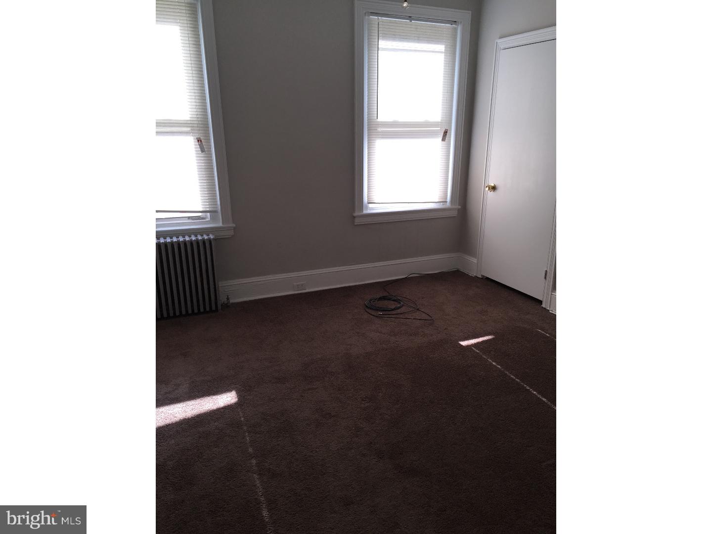 PORT RICHMOND - Residential Lease