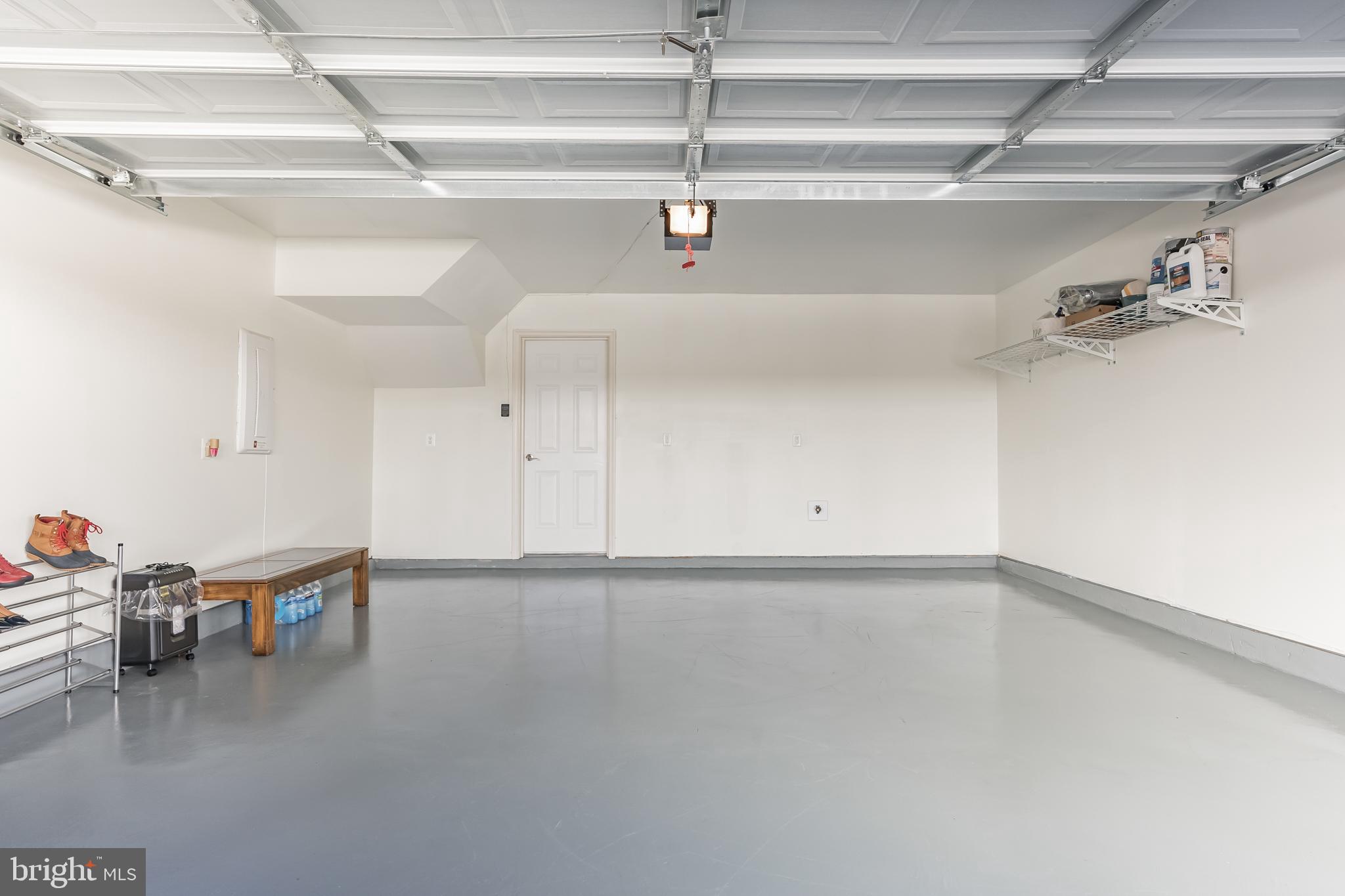 WOOD GLEN - Residential Lease