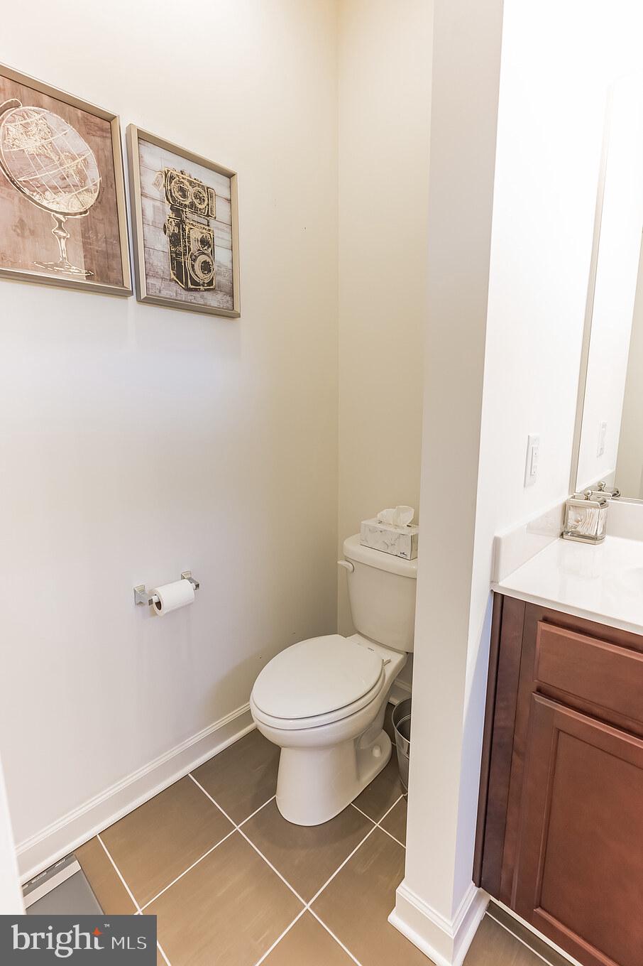 WOOD GLEN - Residential Lease