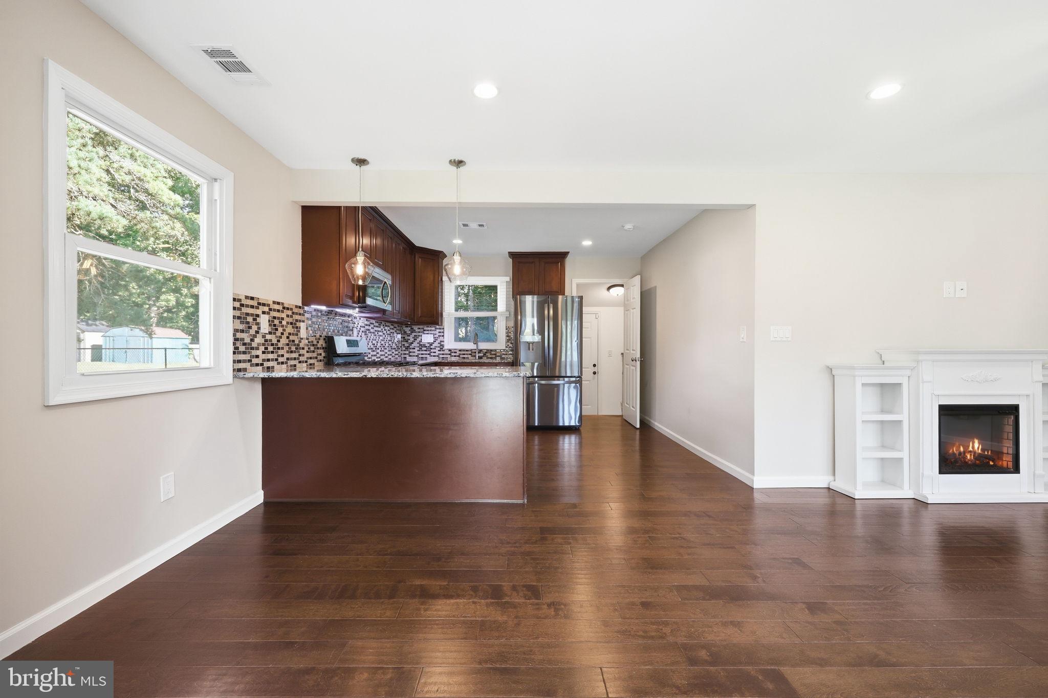 112 SPRAY AVENUE