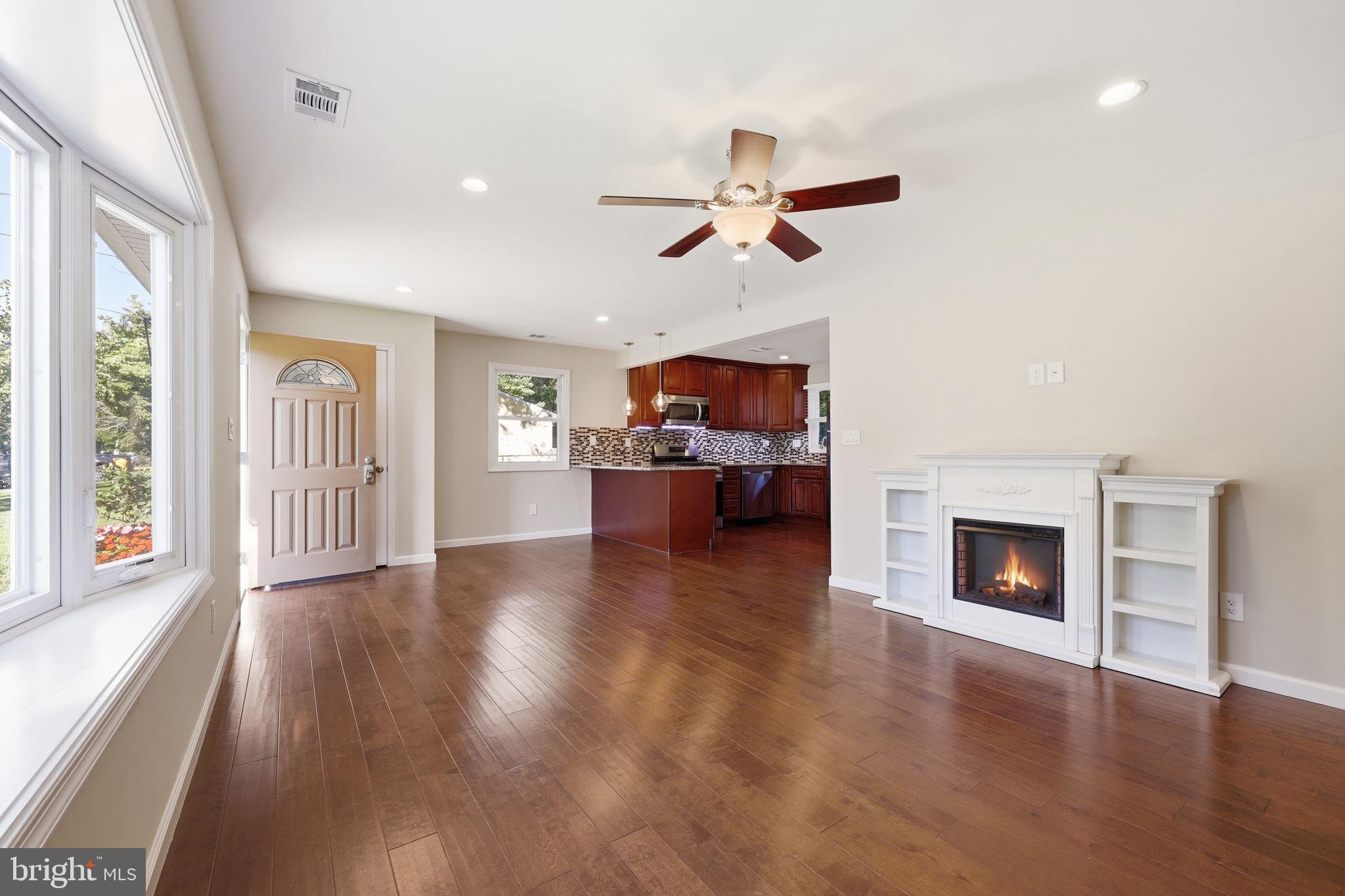 112 SPRAY AVENUE