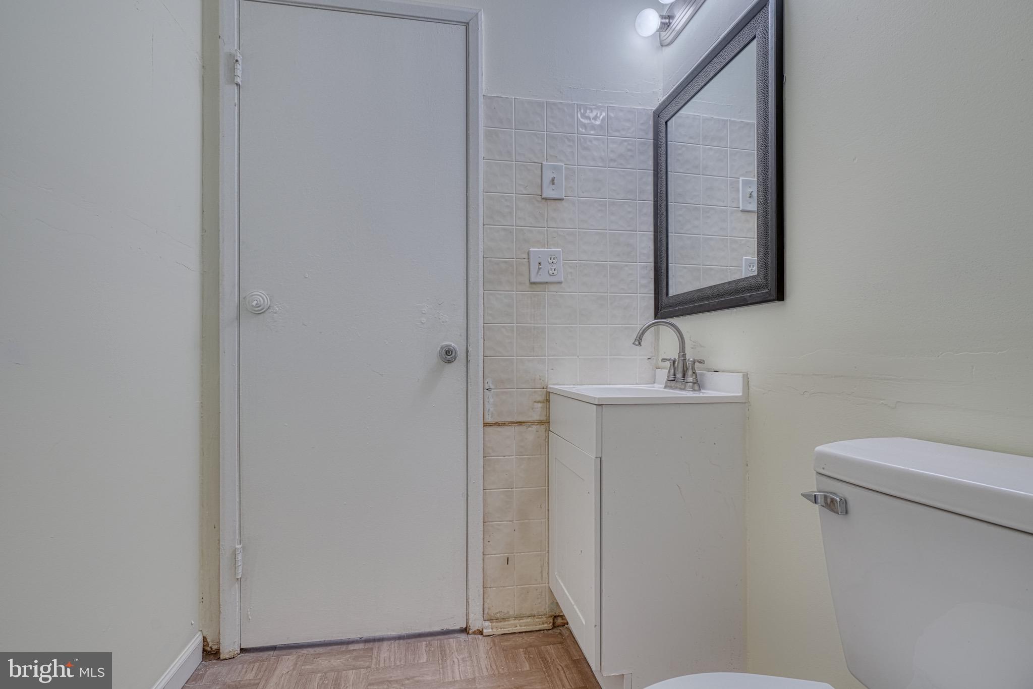 CHADWICK MANOR - Residential