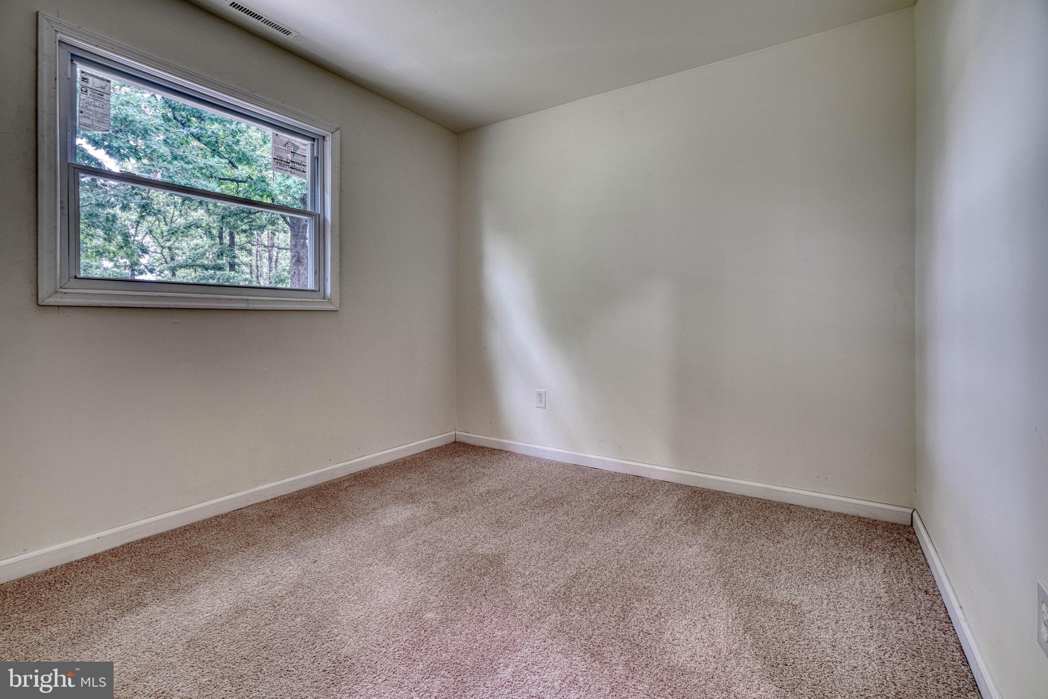 CHADWICK MANOR - Residential