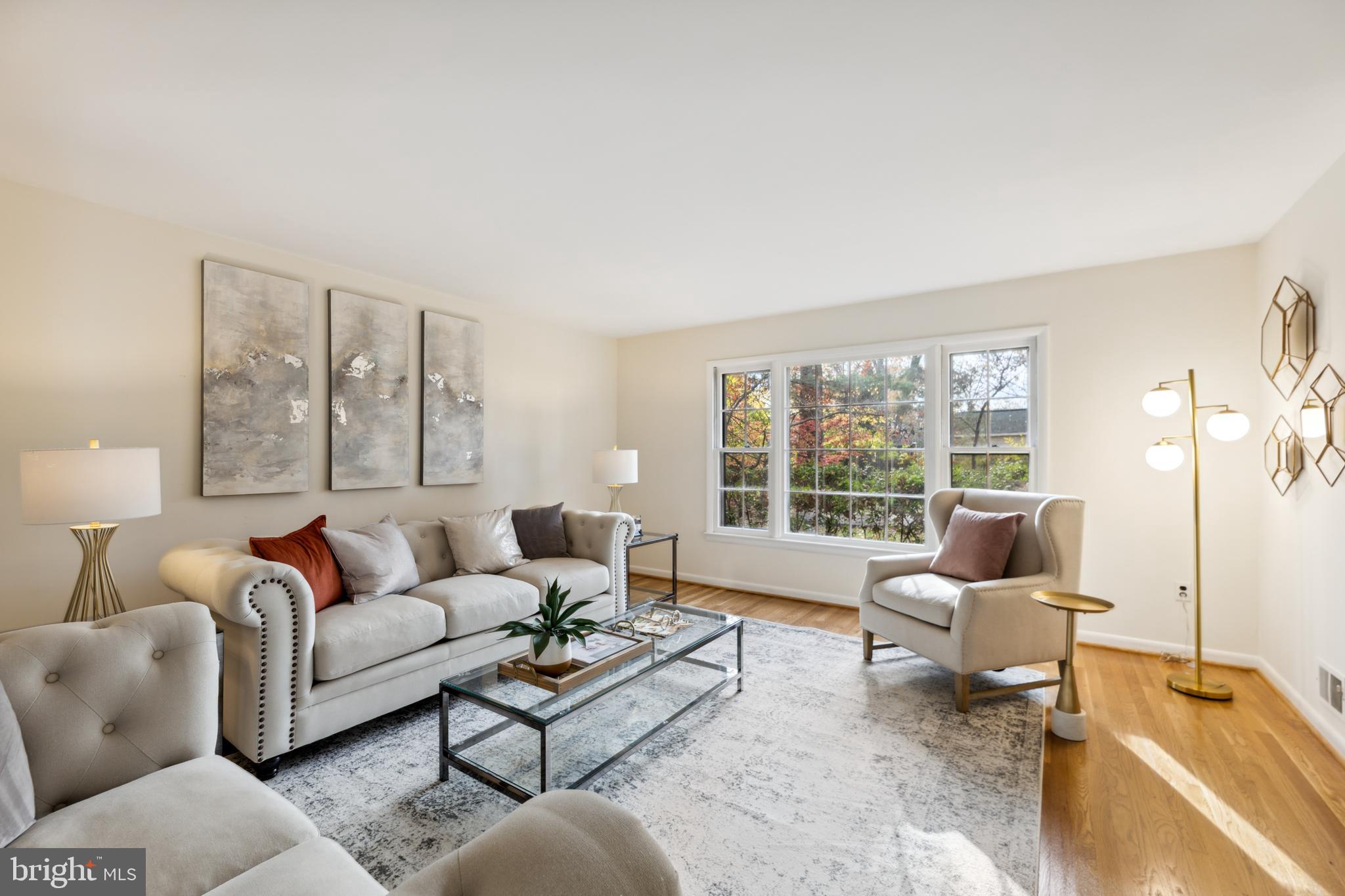 REGENCY ESTATES - Residential