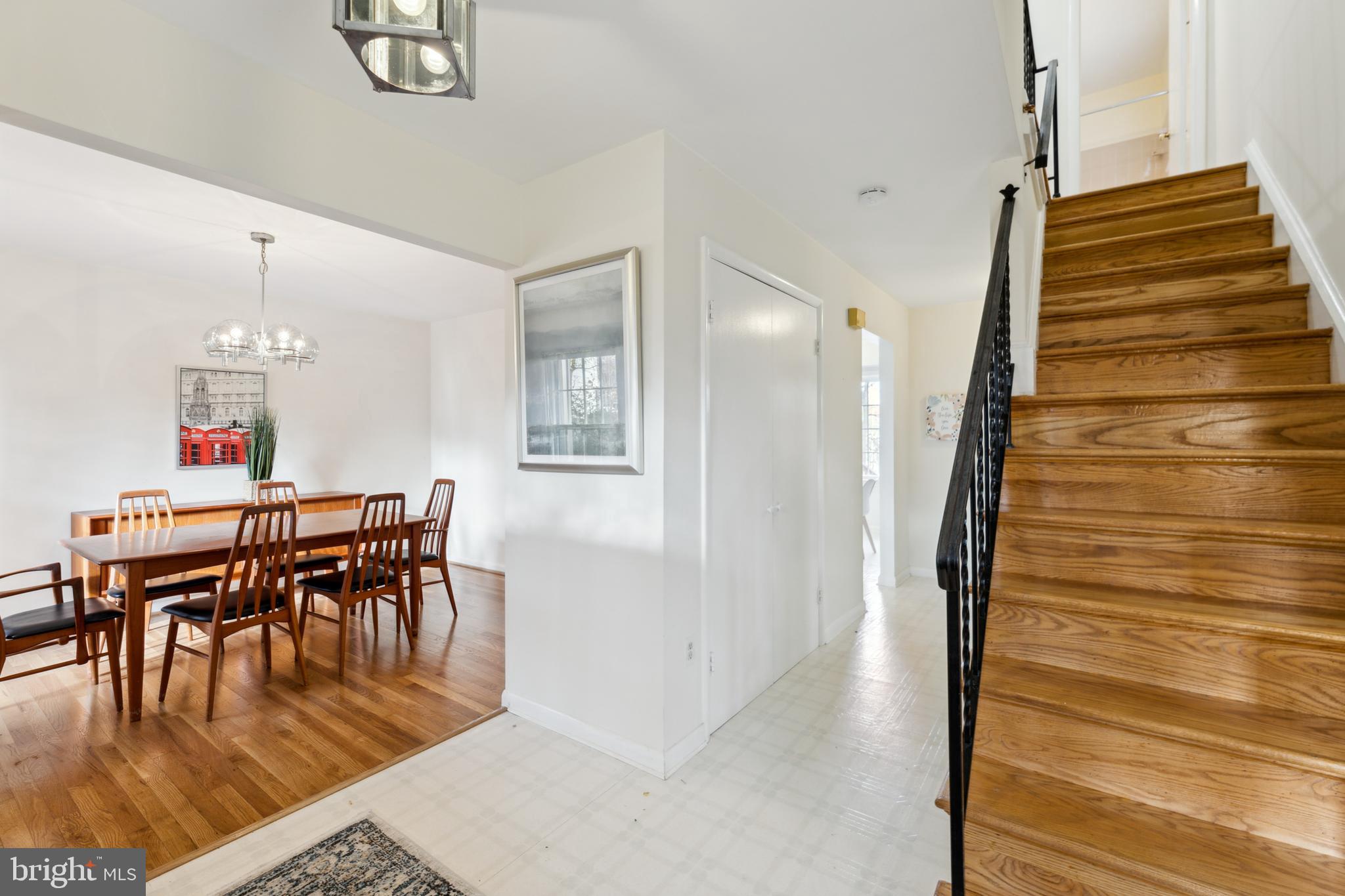 REGENCY ESTATES - Residential