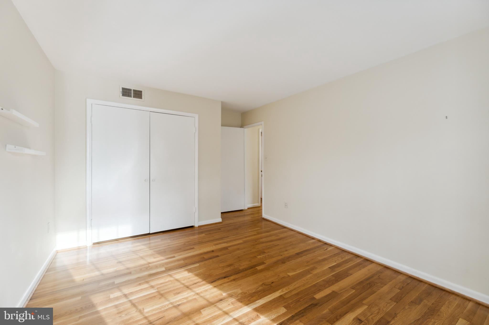 REGENCY ESTATES - Residential