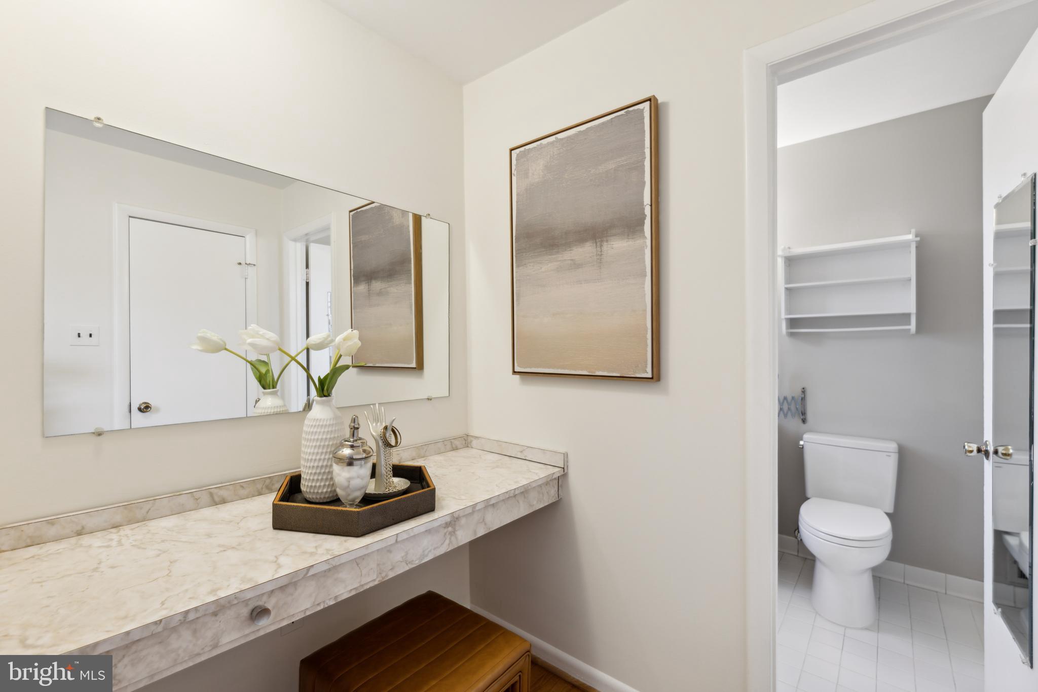 REGENCY ESTATES - Residential