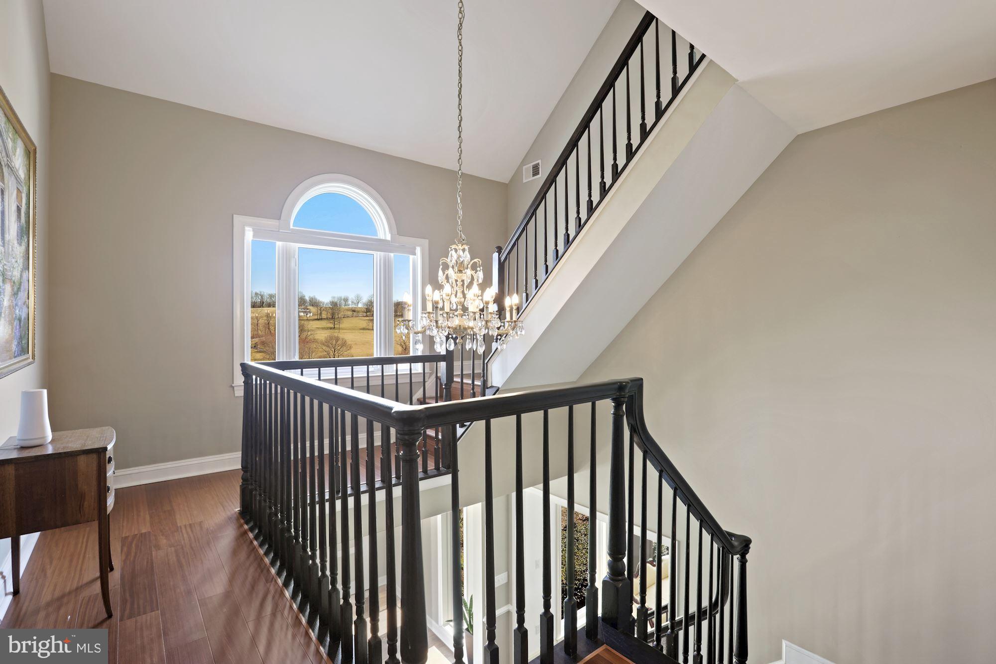 BEACON HILL - Residential