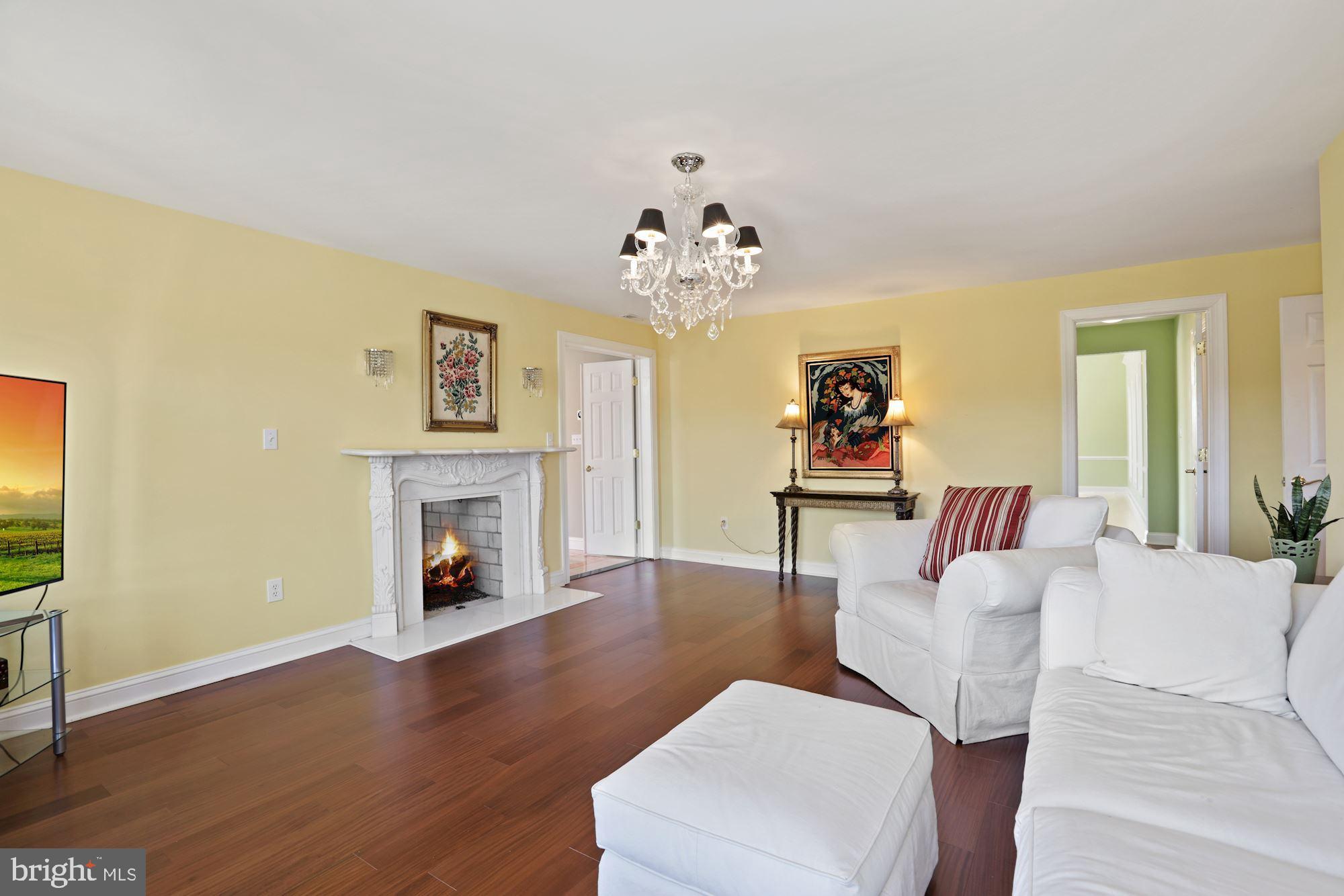 BEACON HILL - Residential