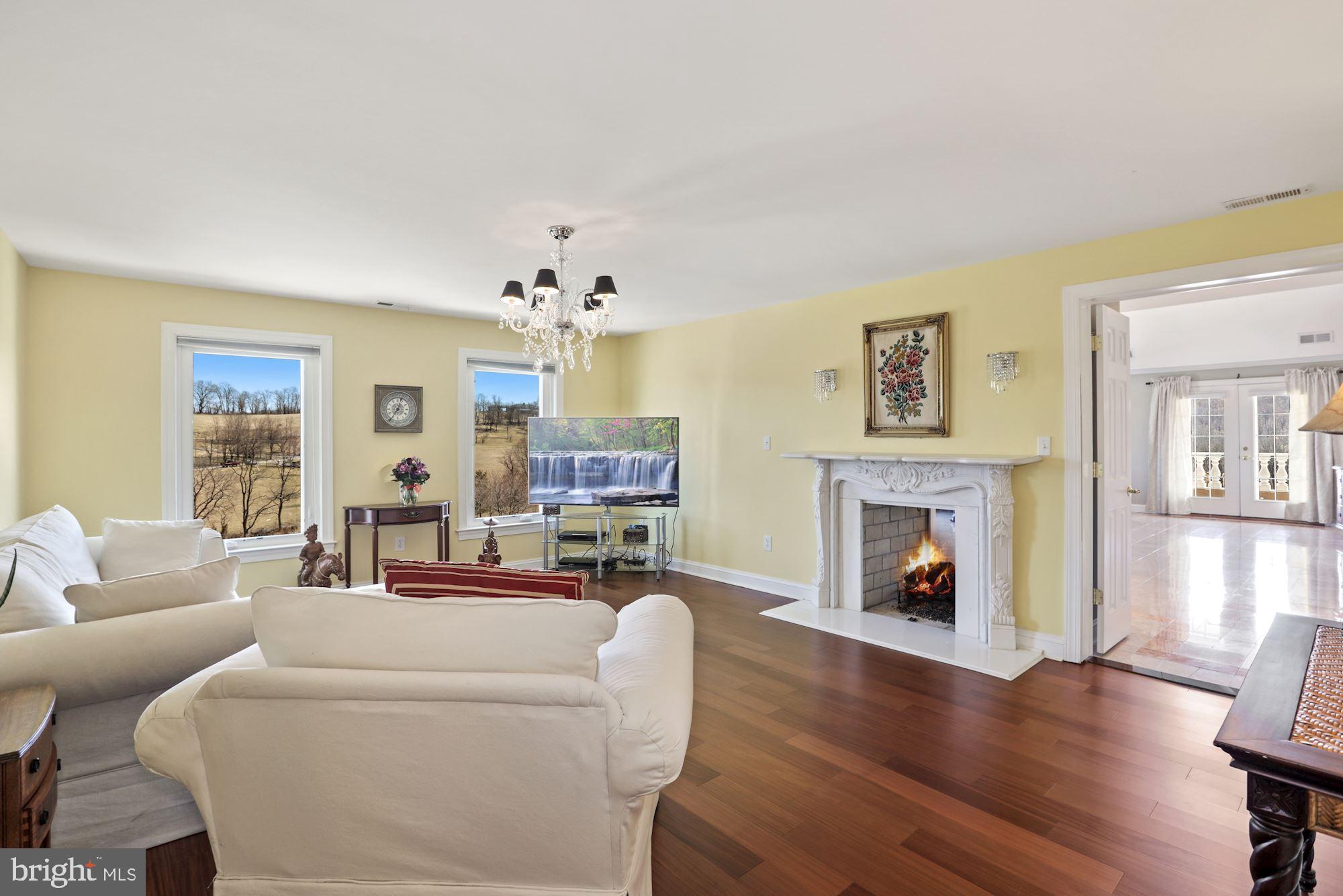 BEACON HILL - Residential