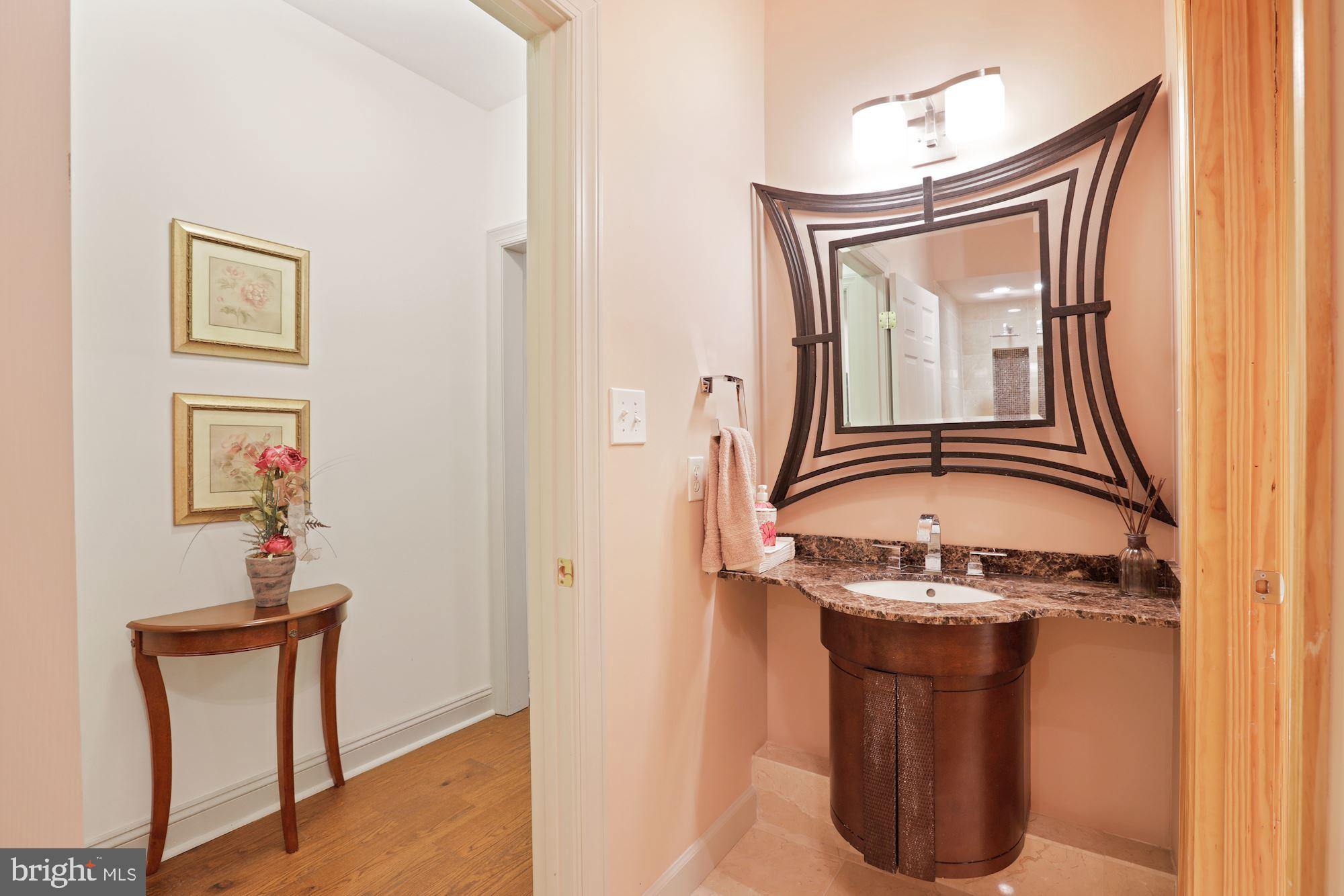 BEACON HILL - Residential