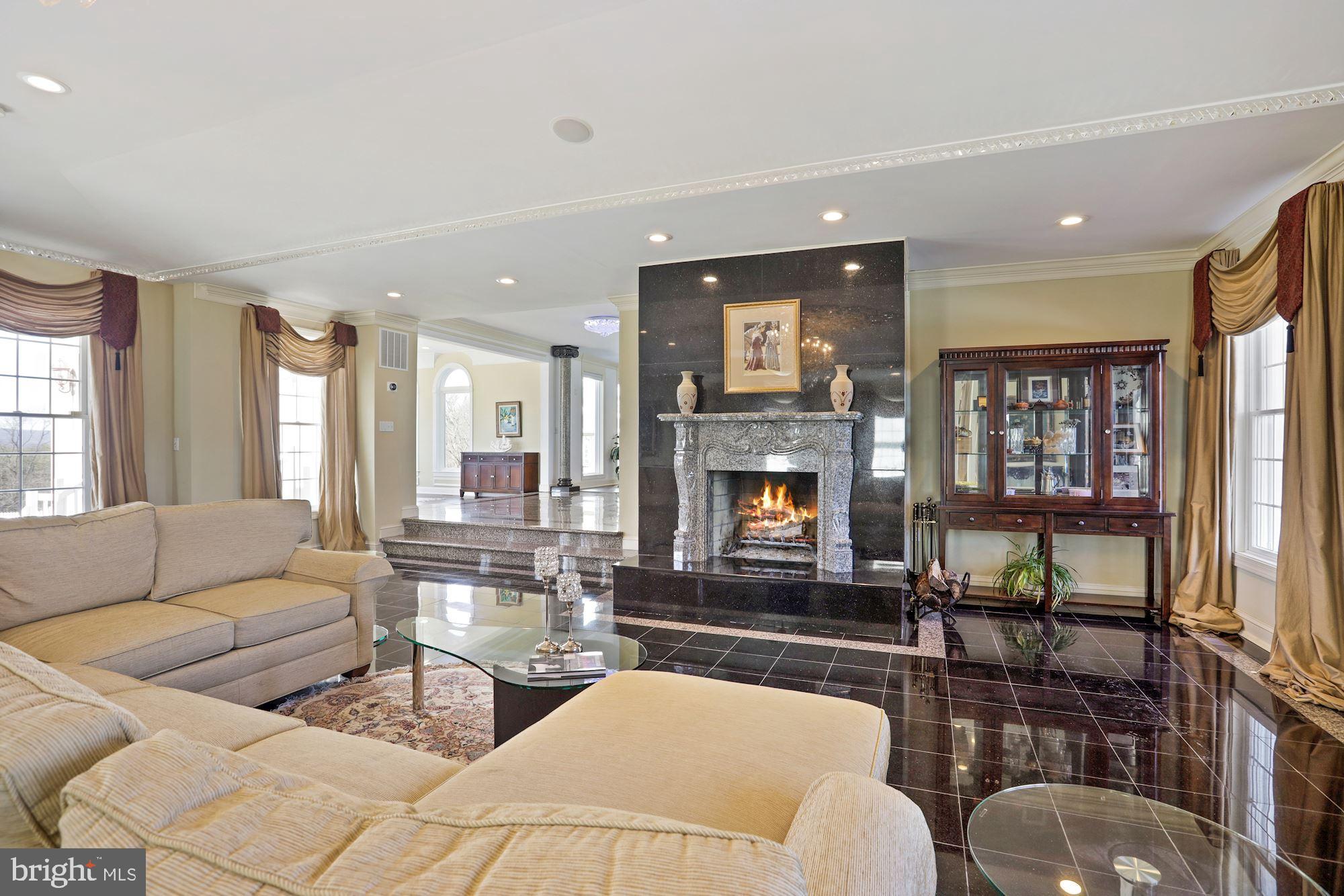 BEACON HILL - Residential