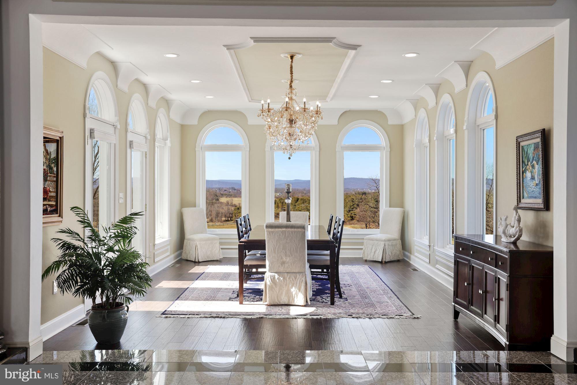 BEACON HILL - Residential