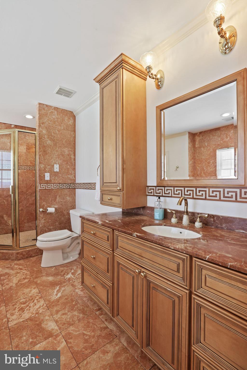 BEACON HILL - Residential