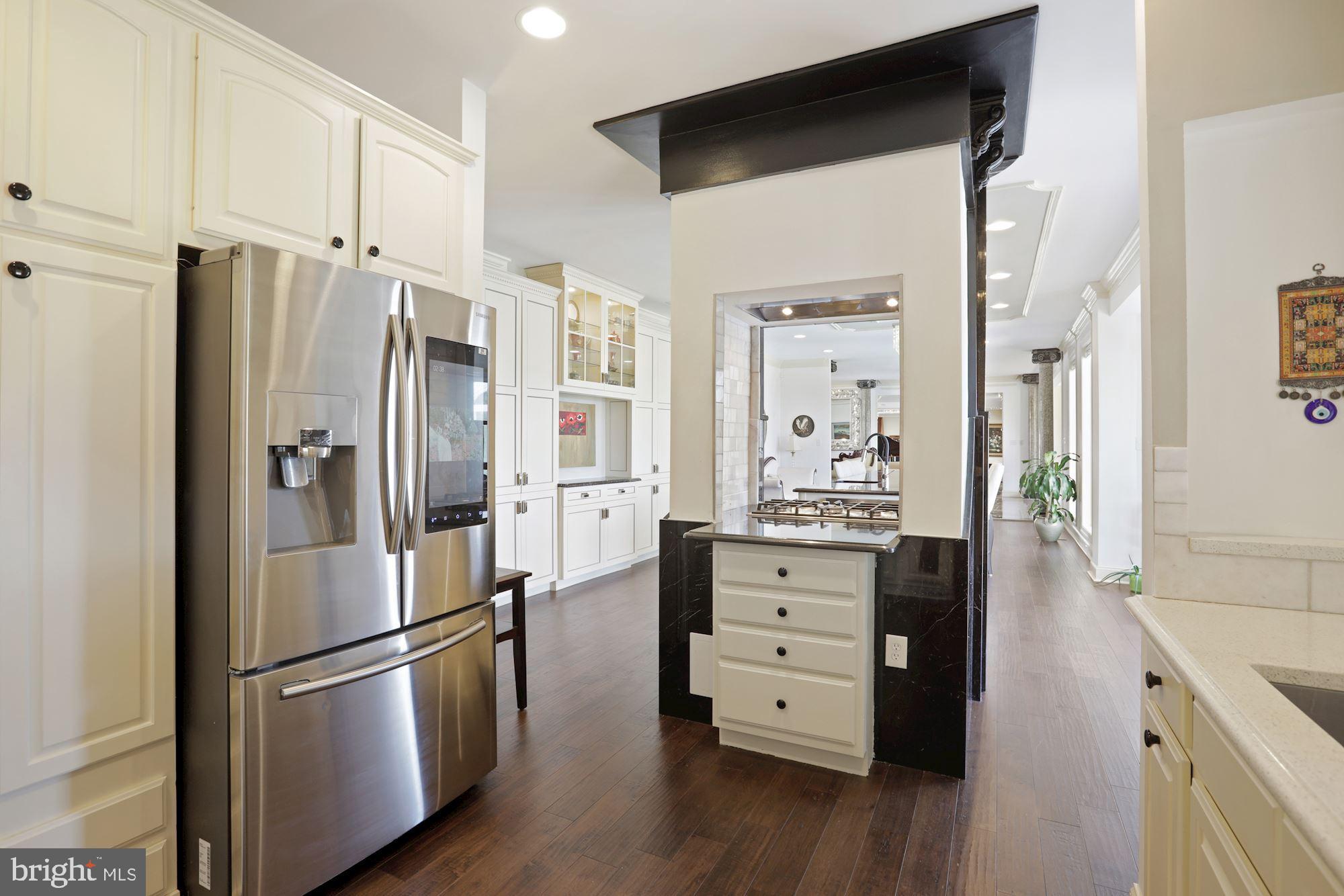 BEACON HILL - Residential