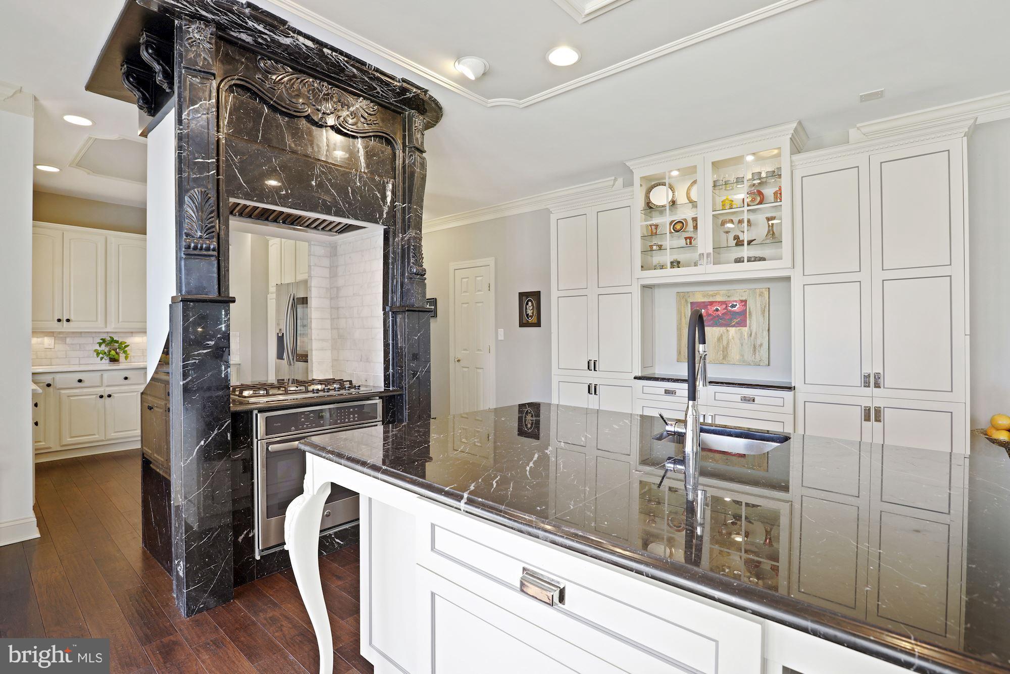 BEACON HILL - Residential