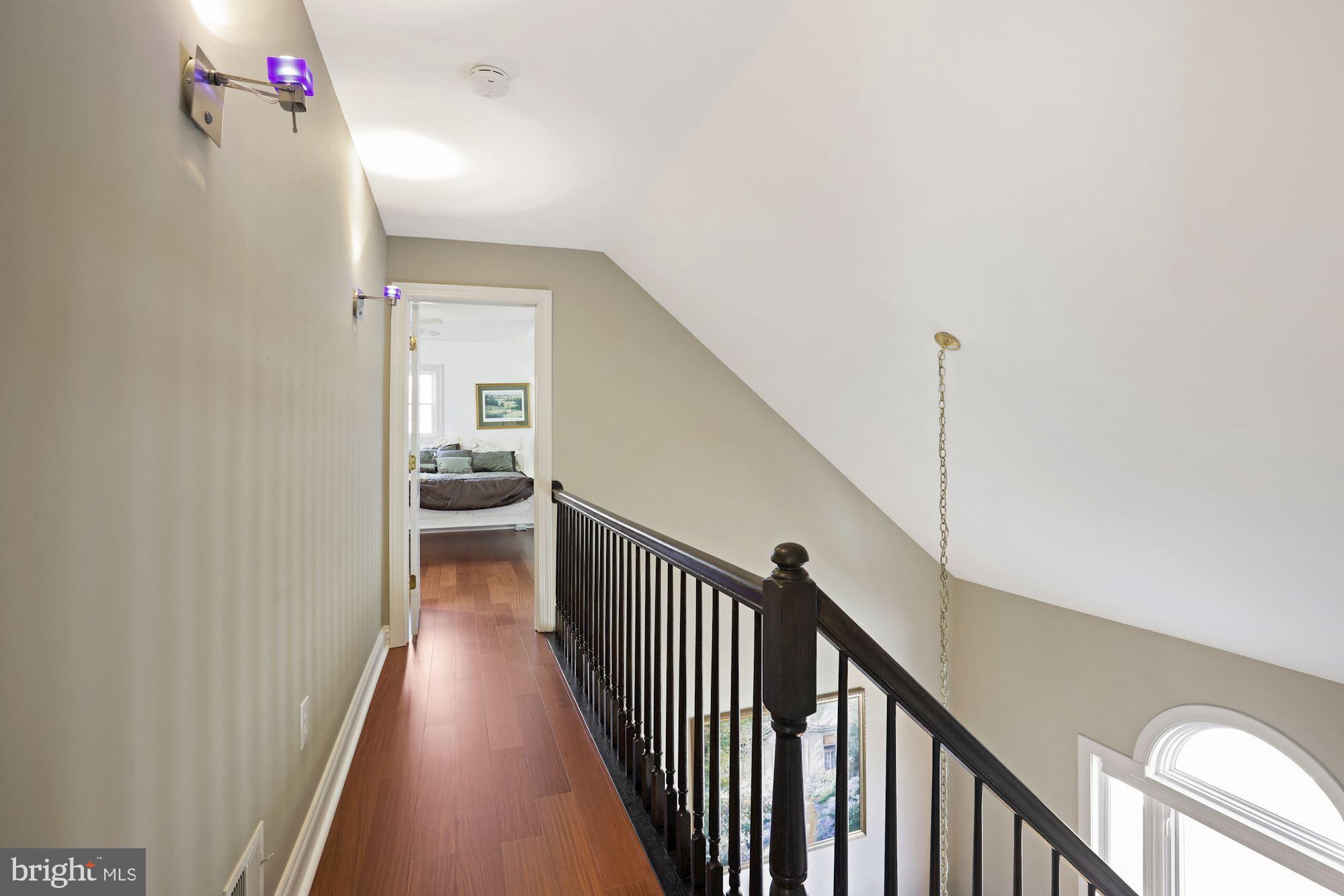 BEACON HILL - Residential