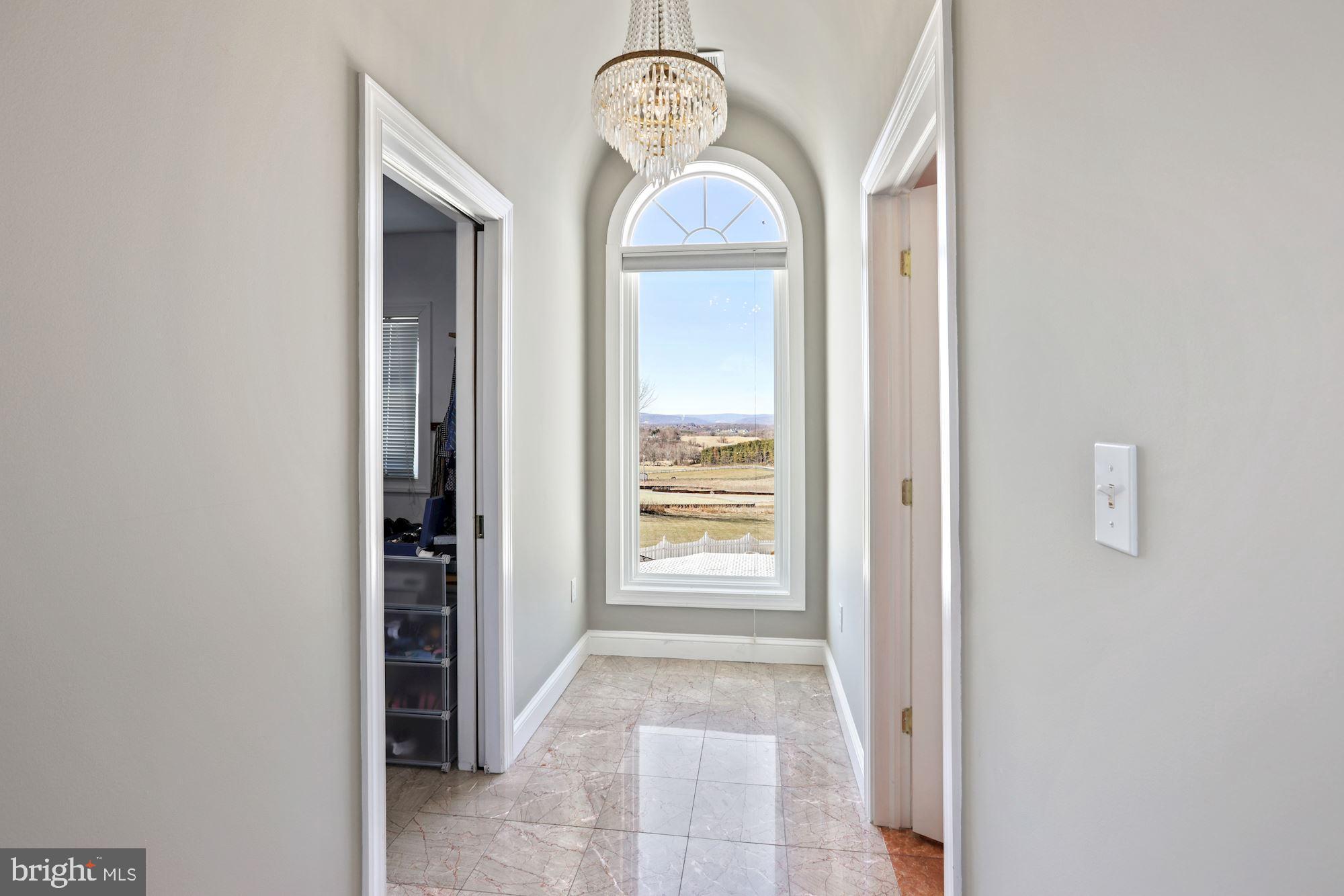 BEACON HILL - Residential