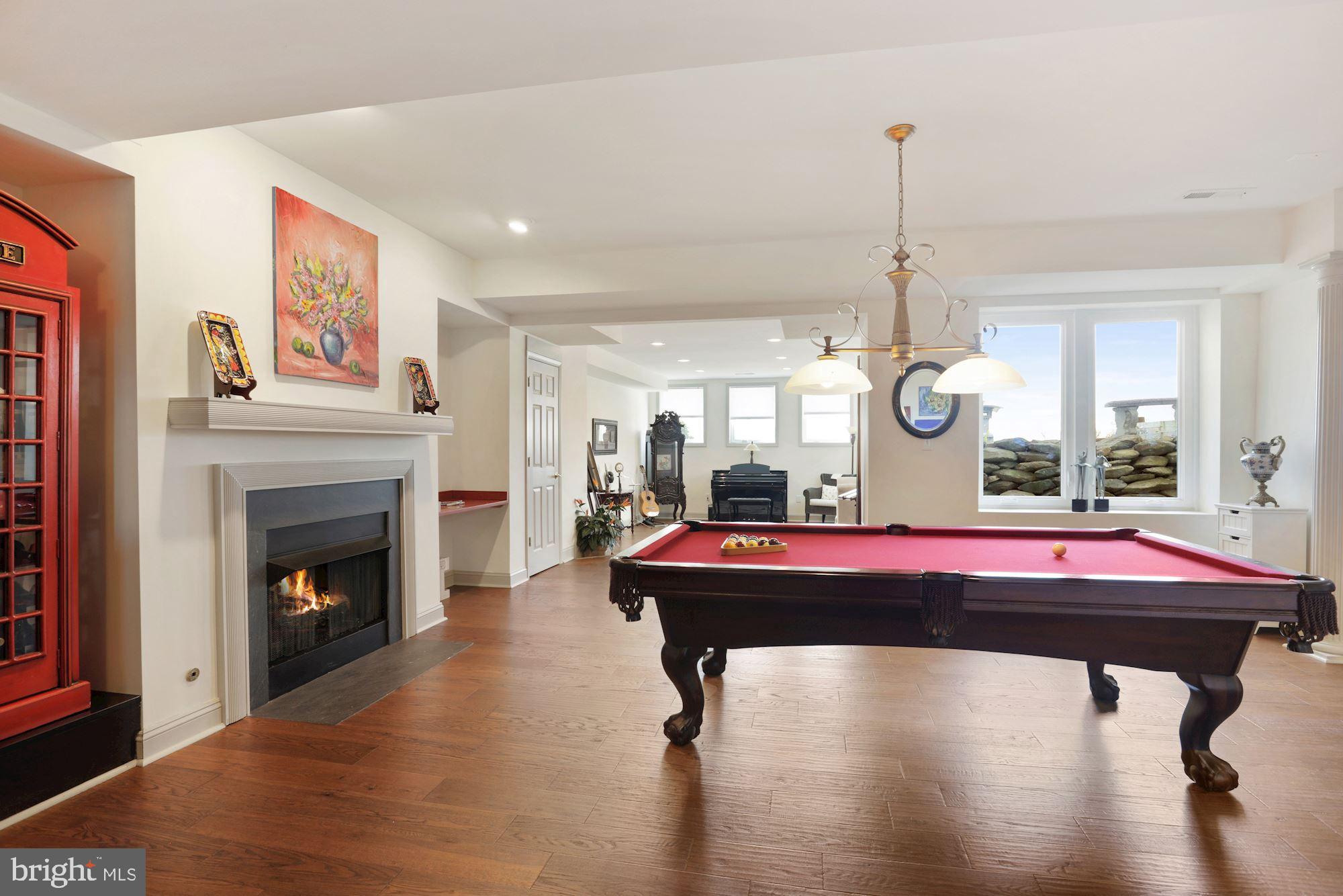 BEACON HILL - Residential