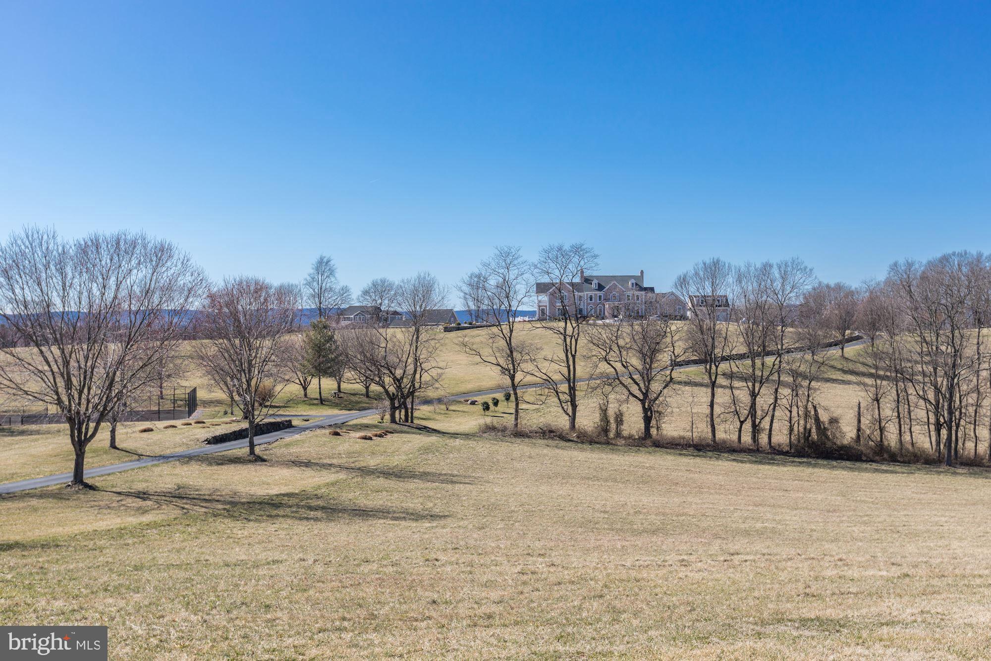 BEACON HILL - Residential