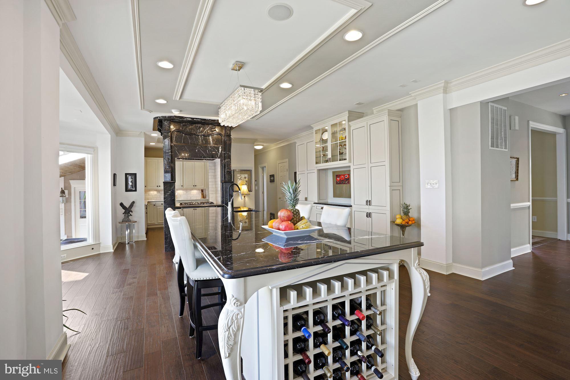 BEACON HILL - Residential