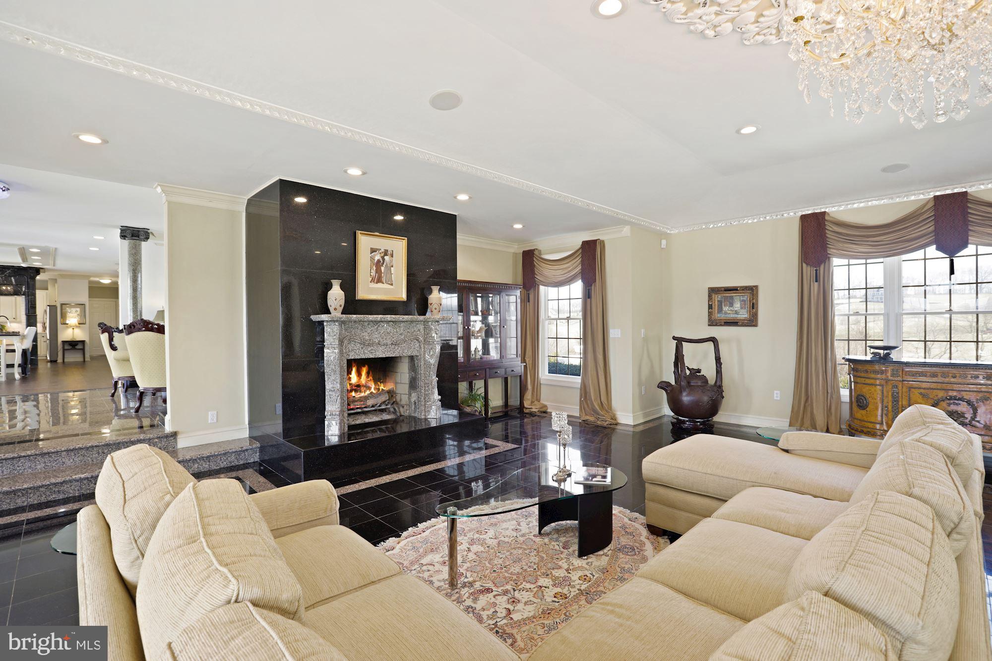 BEACON HILL - Residential