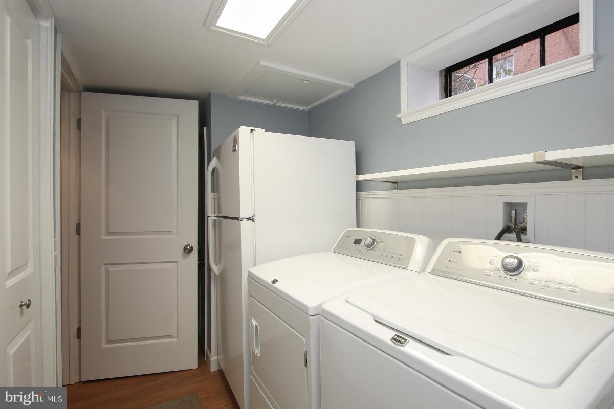 HYATTSVILLE HILLS - Residential