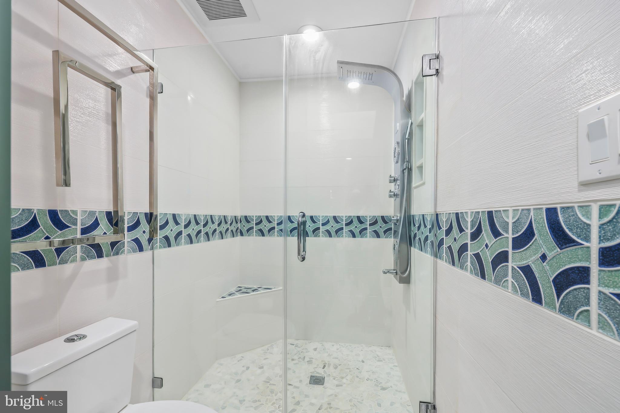 RESTON - Residential