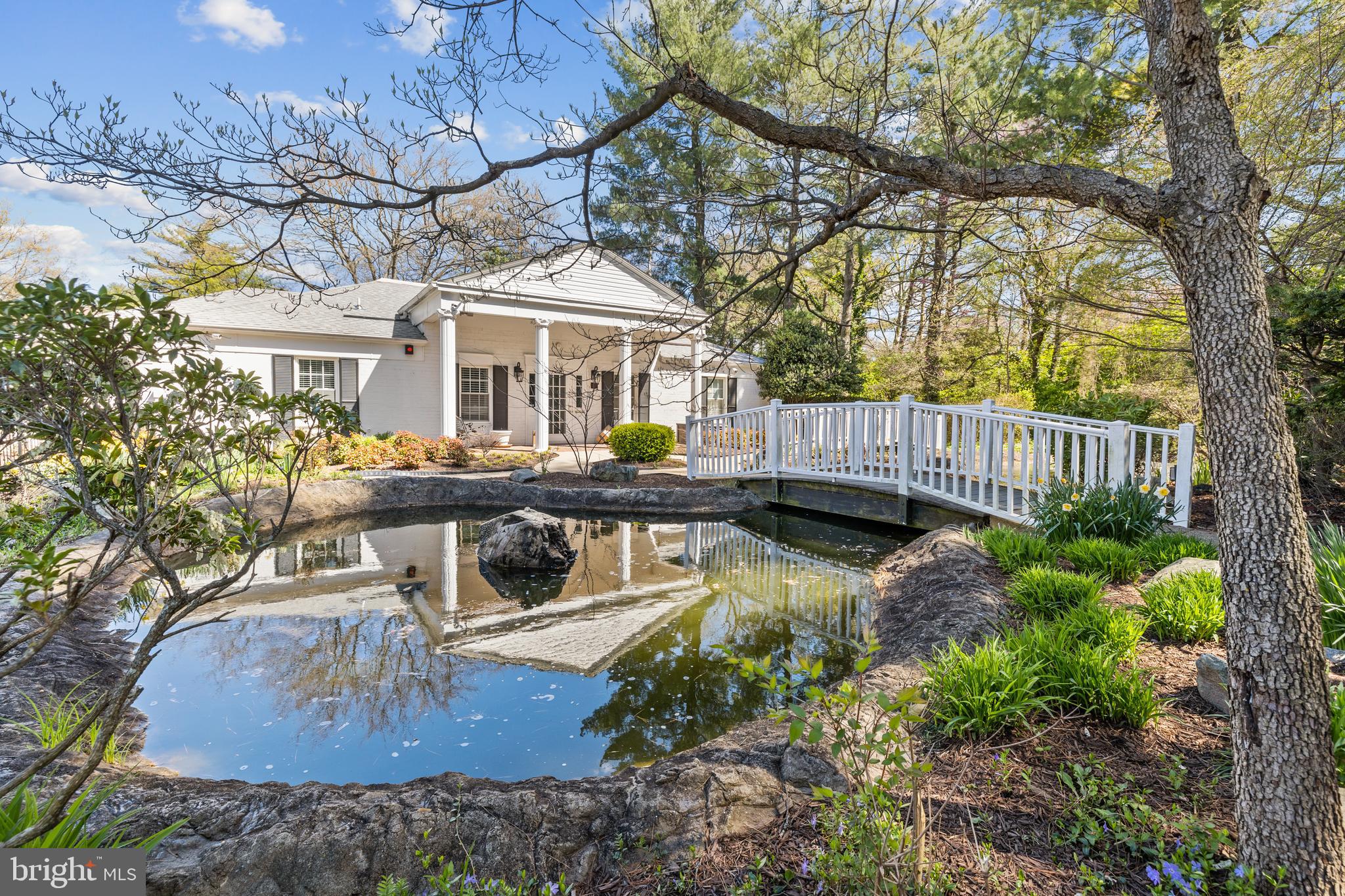 COLONIES AT MCLEAN - Residential