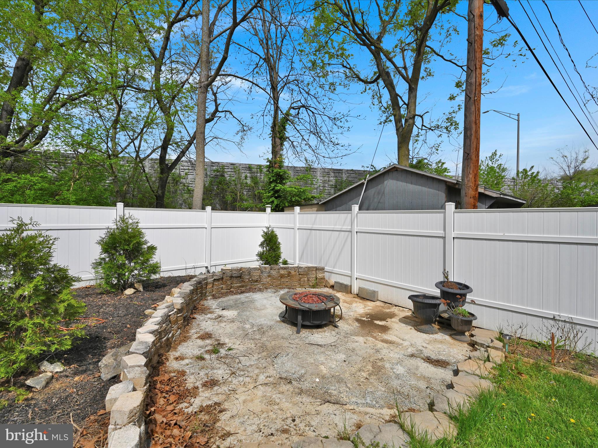 HOMELAND - Residential