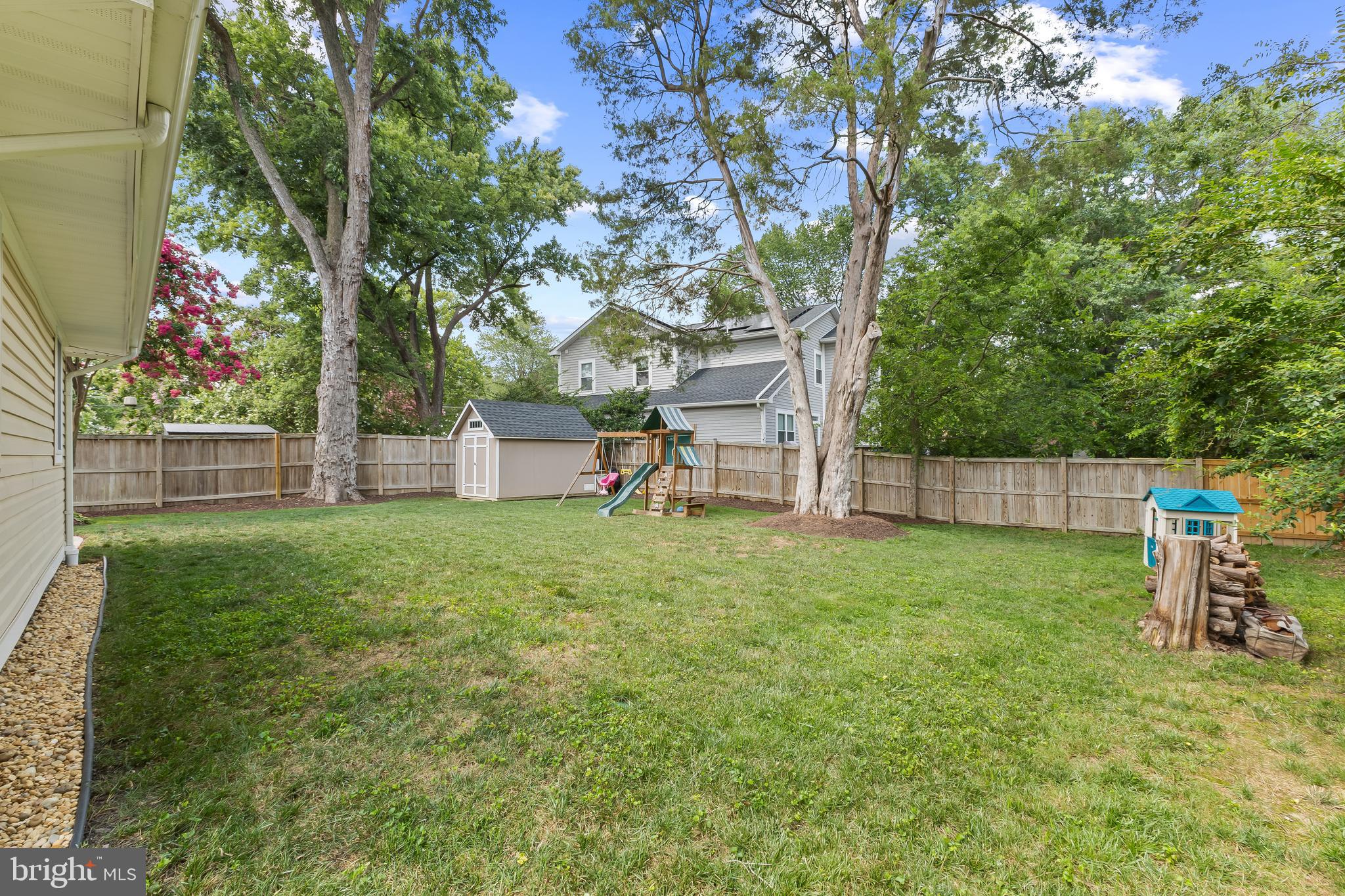 HOLLIN HALL VILLAGE - Residential