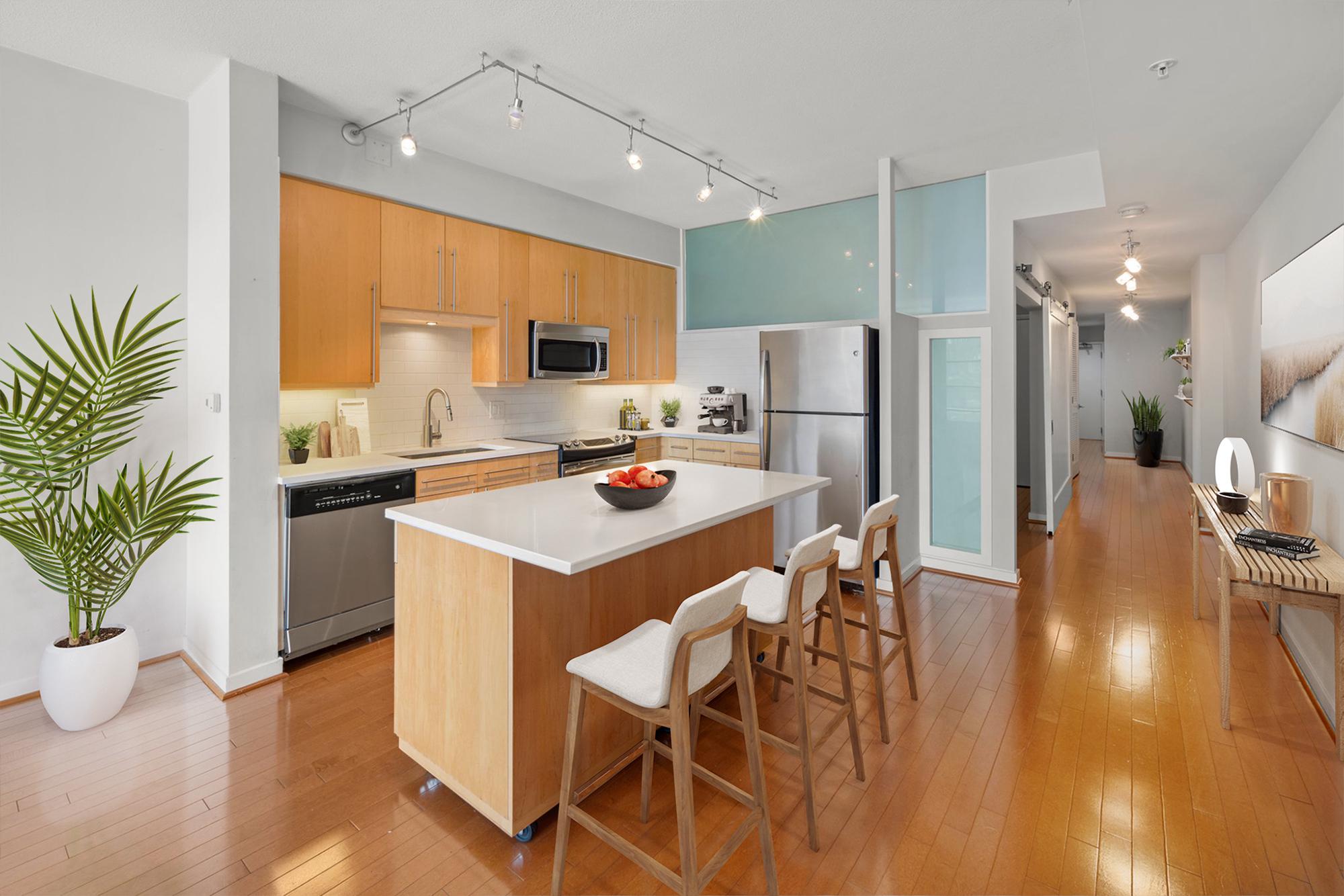 437 NEW YORK AVENUE NW 220