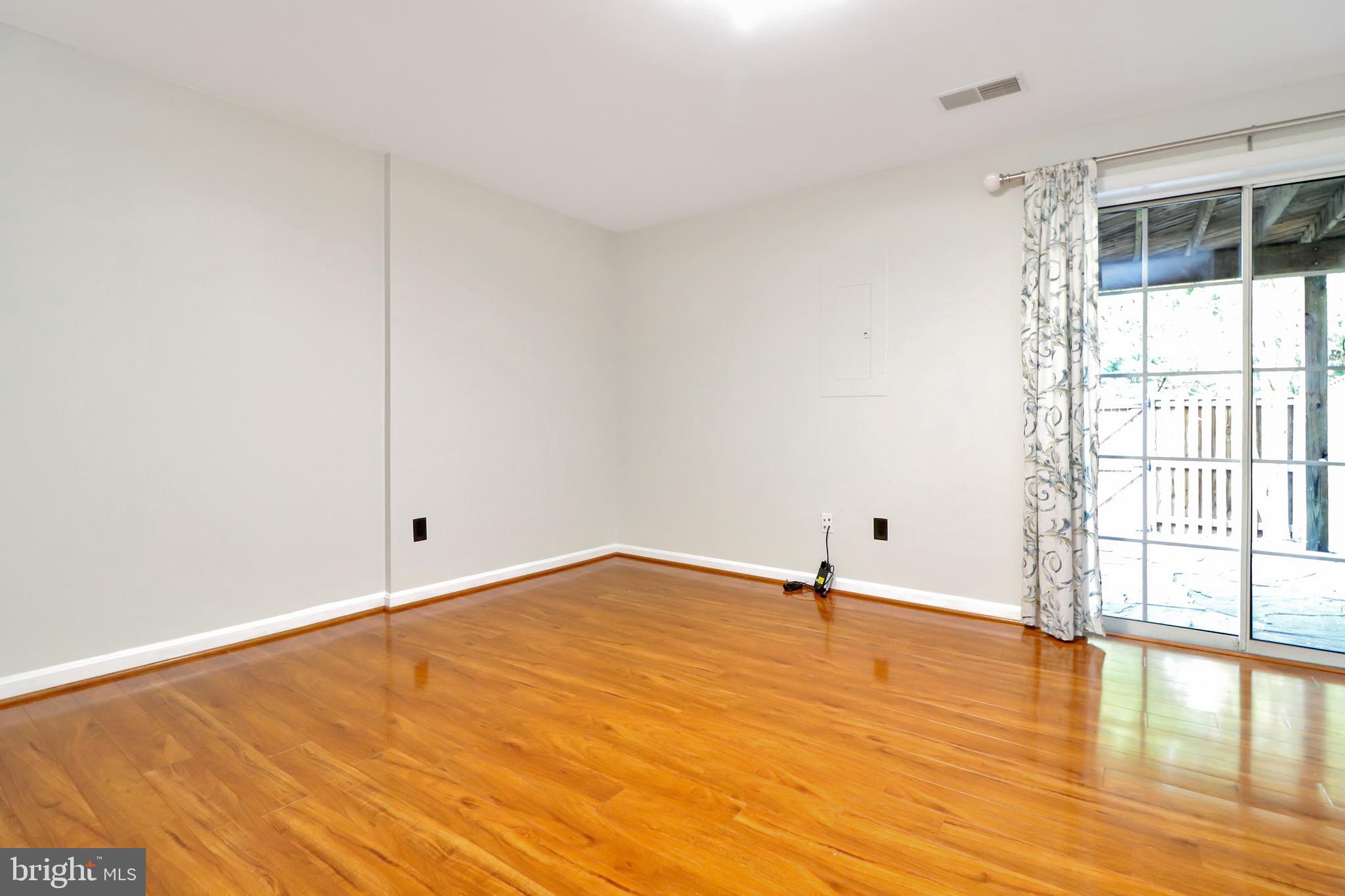 GREEN TRAILS - Residential