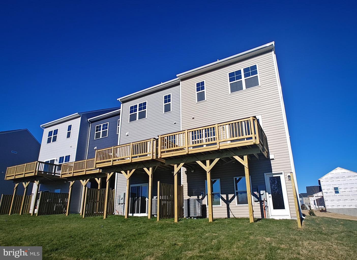 SNOWDEN BRIDGE - Residential