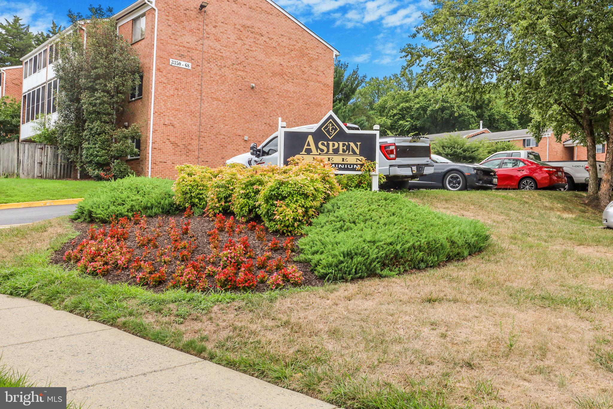 ASPEN GREEN - Residential