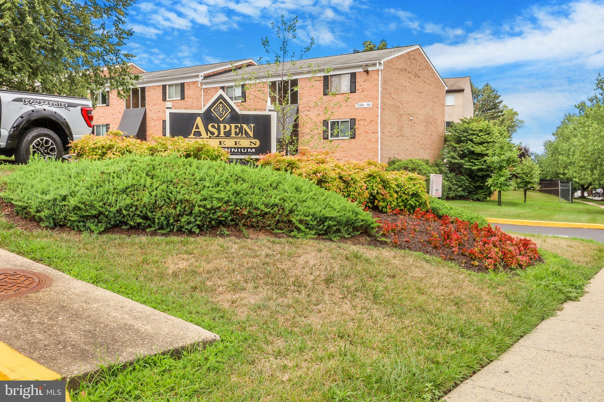 ASPEN GREEN - Residential