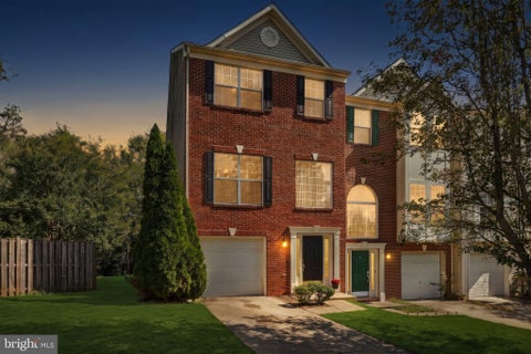 Townhouse For Sale - 771 Dove Lane<br/> CULPEPER, VA 22701