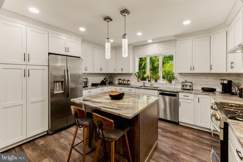 Tiny photo for 412 Greentree Road, SEWELL, NJ 08080 (MLS # NJGL2071040)