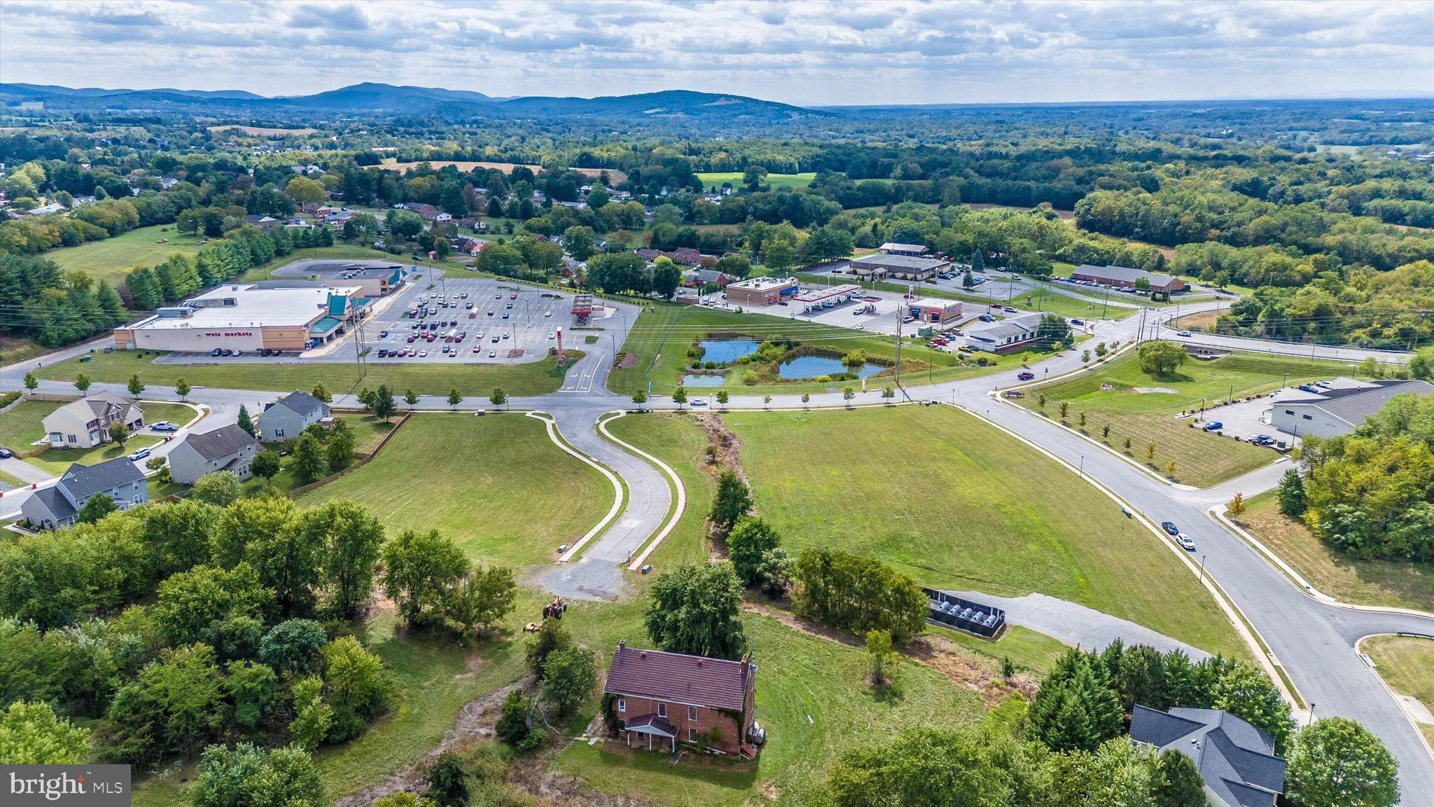 FLETCHER'S GROVE - Land