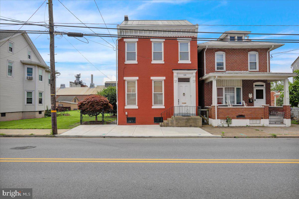128 STATE STREET
