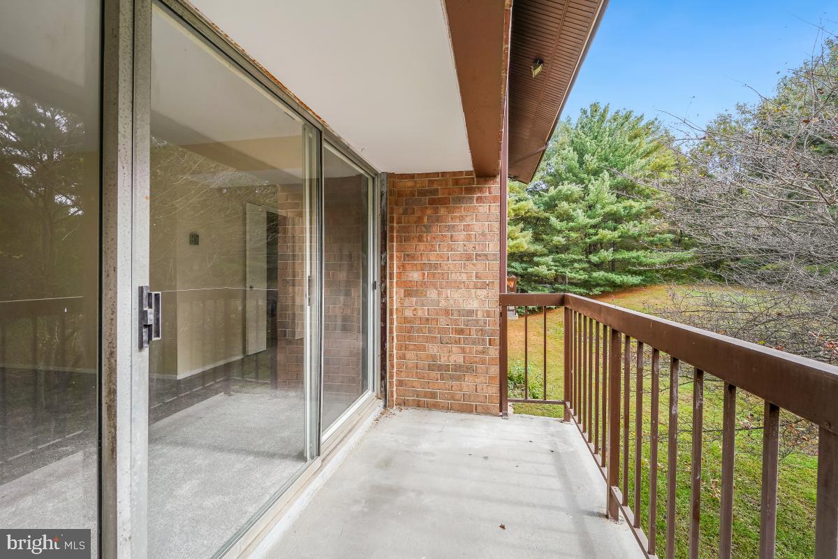 NORMANDIE ON THE LAKE I - Residential