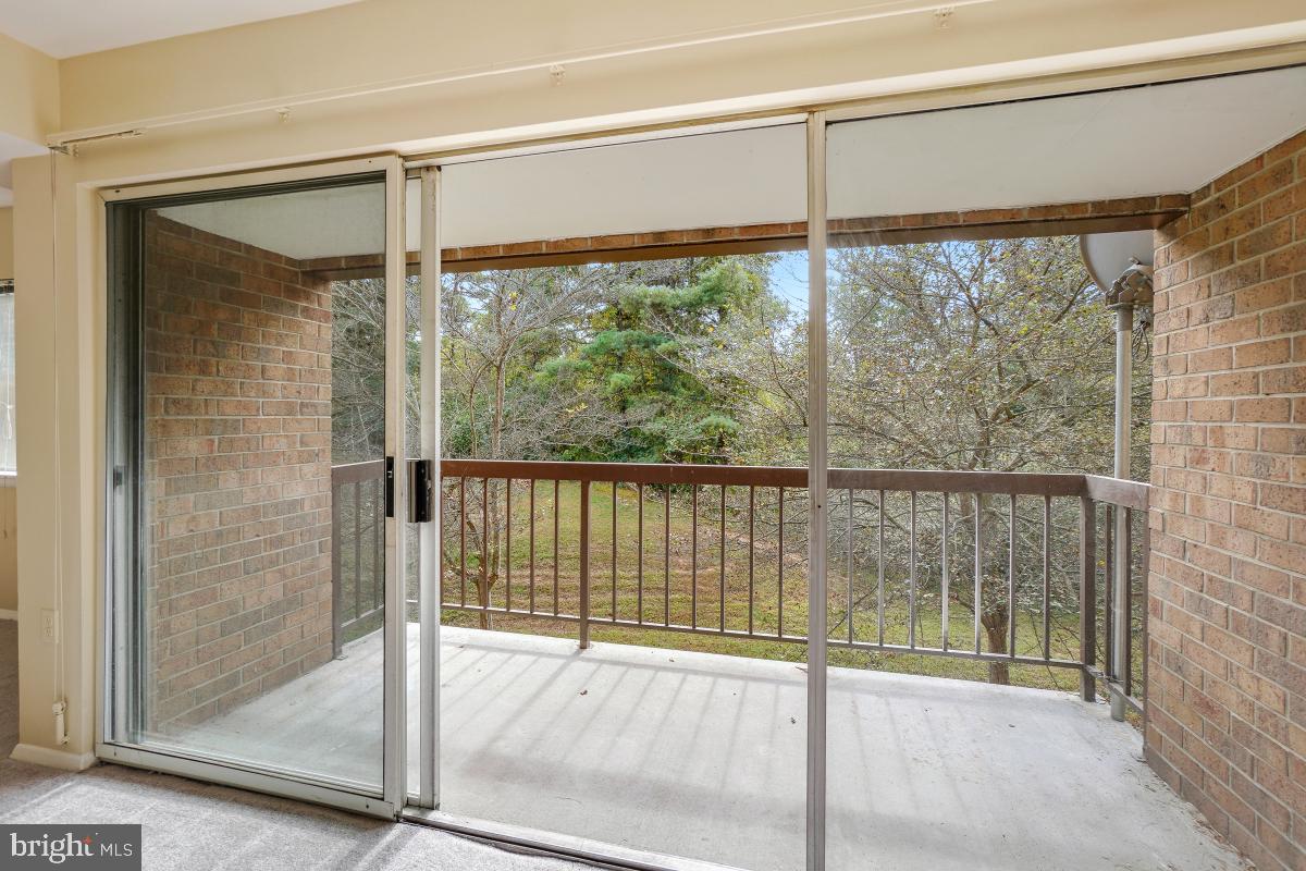 NORMANDIE ON THE LAKE I - Residential