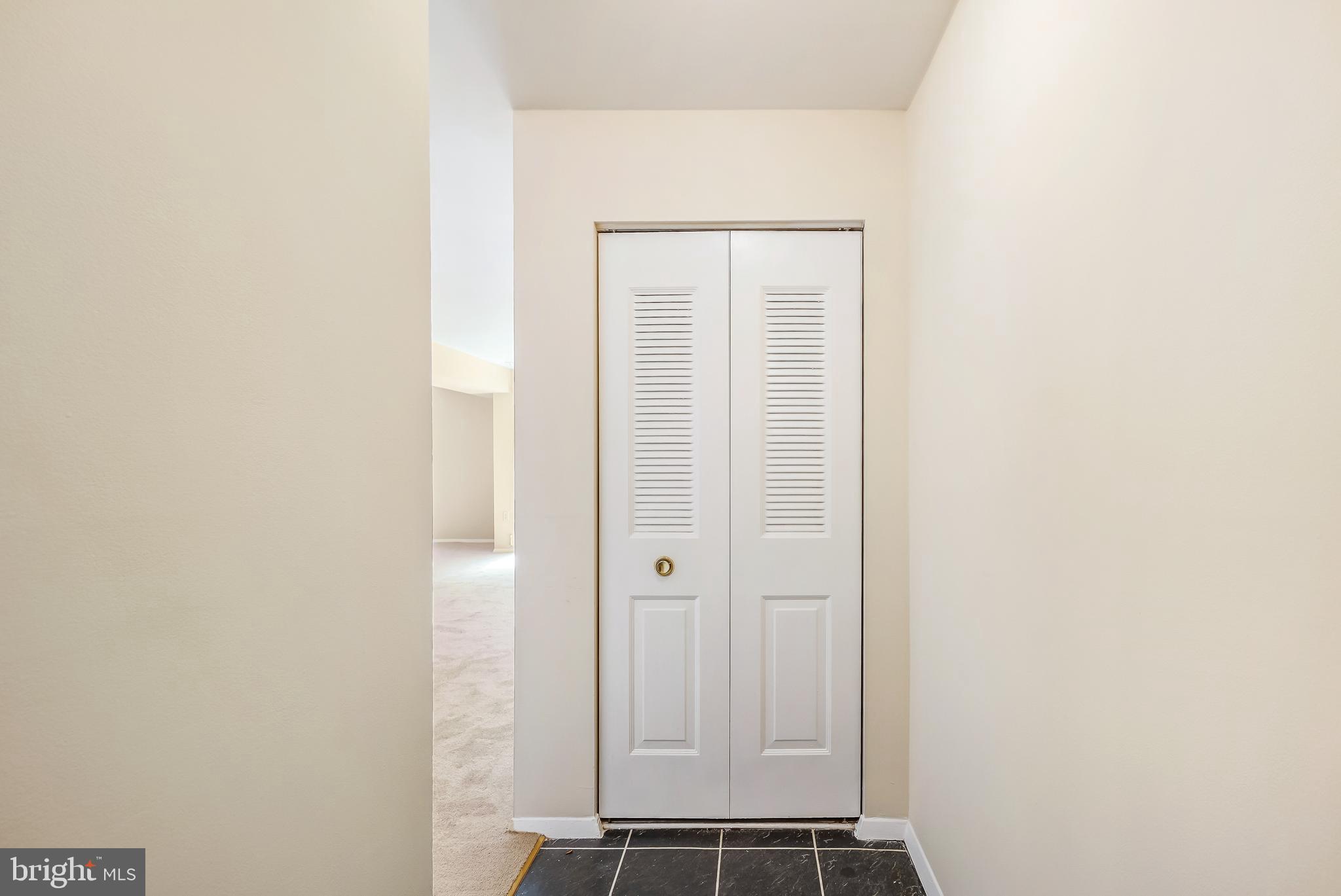 18610 WALKERS CHOICE ROAD 18610