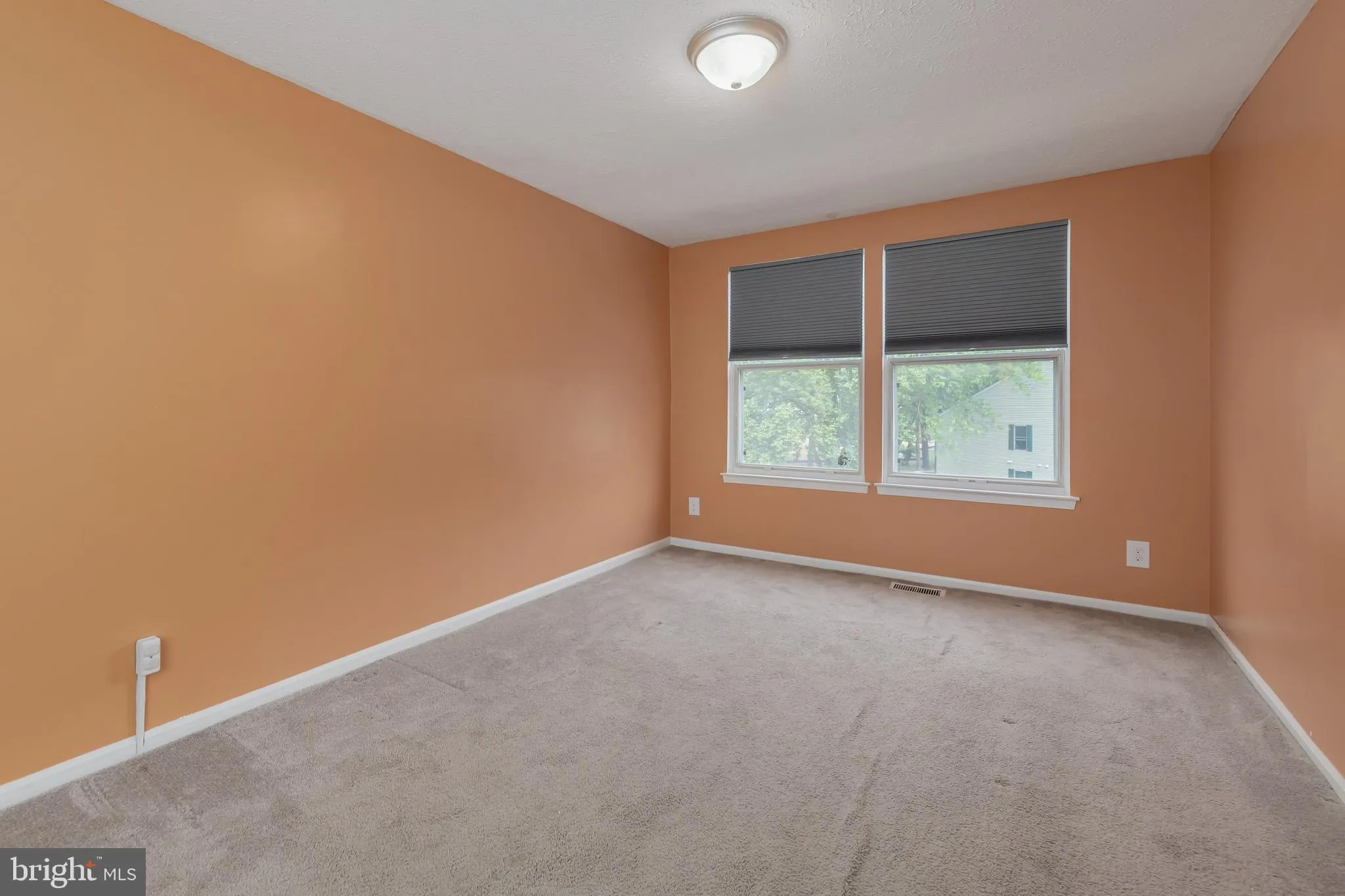 Lindenwold, New Jersey 08021, United States, 3 Bedrooms Bedrooms, ,3 BathroomsBathrooms,Residential,Contingent,132732