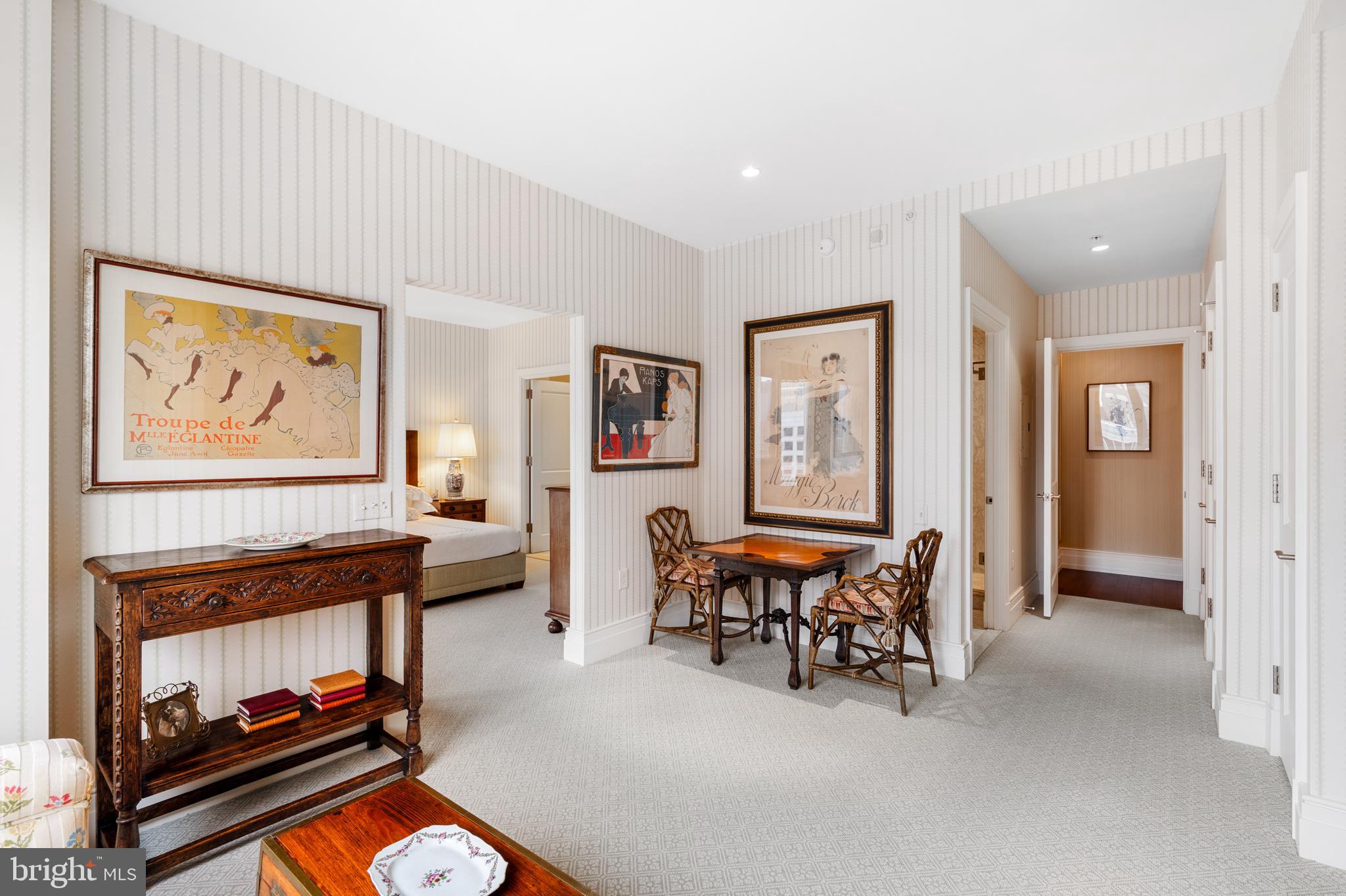 RITTENHOUSE SQUARE - Residential